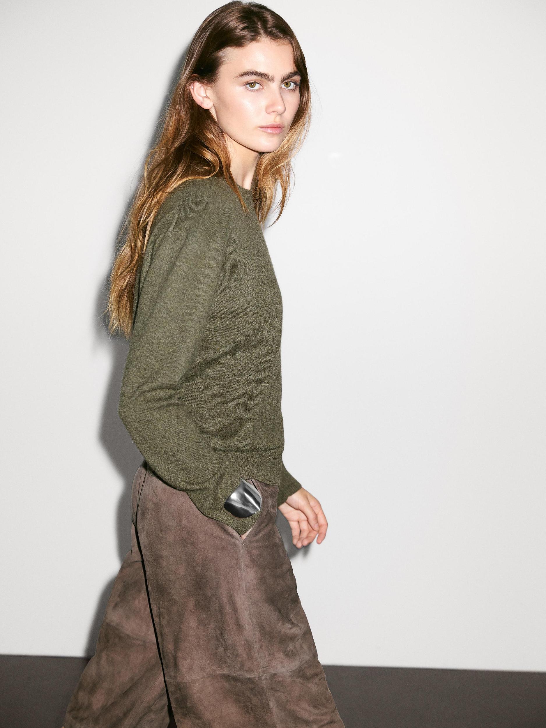 100% cashmere crew neck sweater Product Image