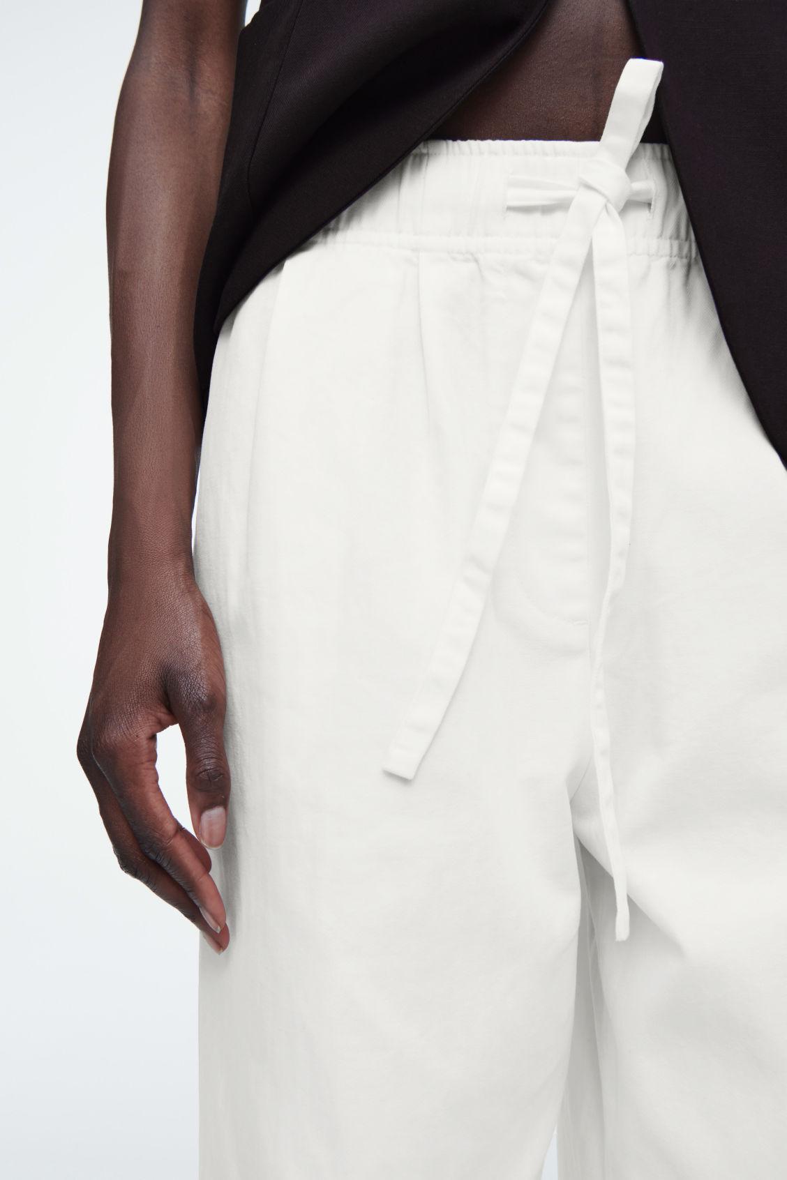 COTTON TAPERED DRAWSTRING PANTS Product Image