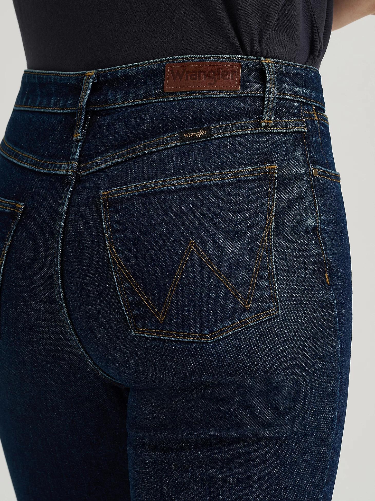Women's Bold Boot Pintuck Jean in Mia Product Image