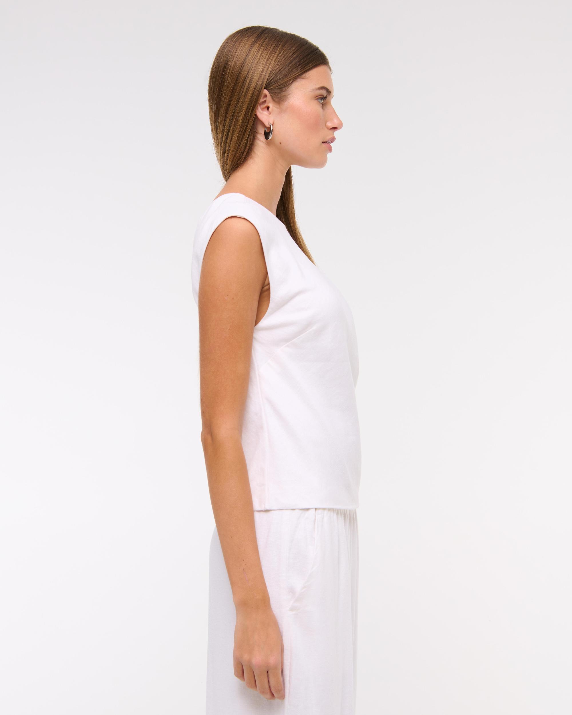 Linen-Blend Skimming Shell Top Product Image