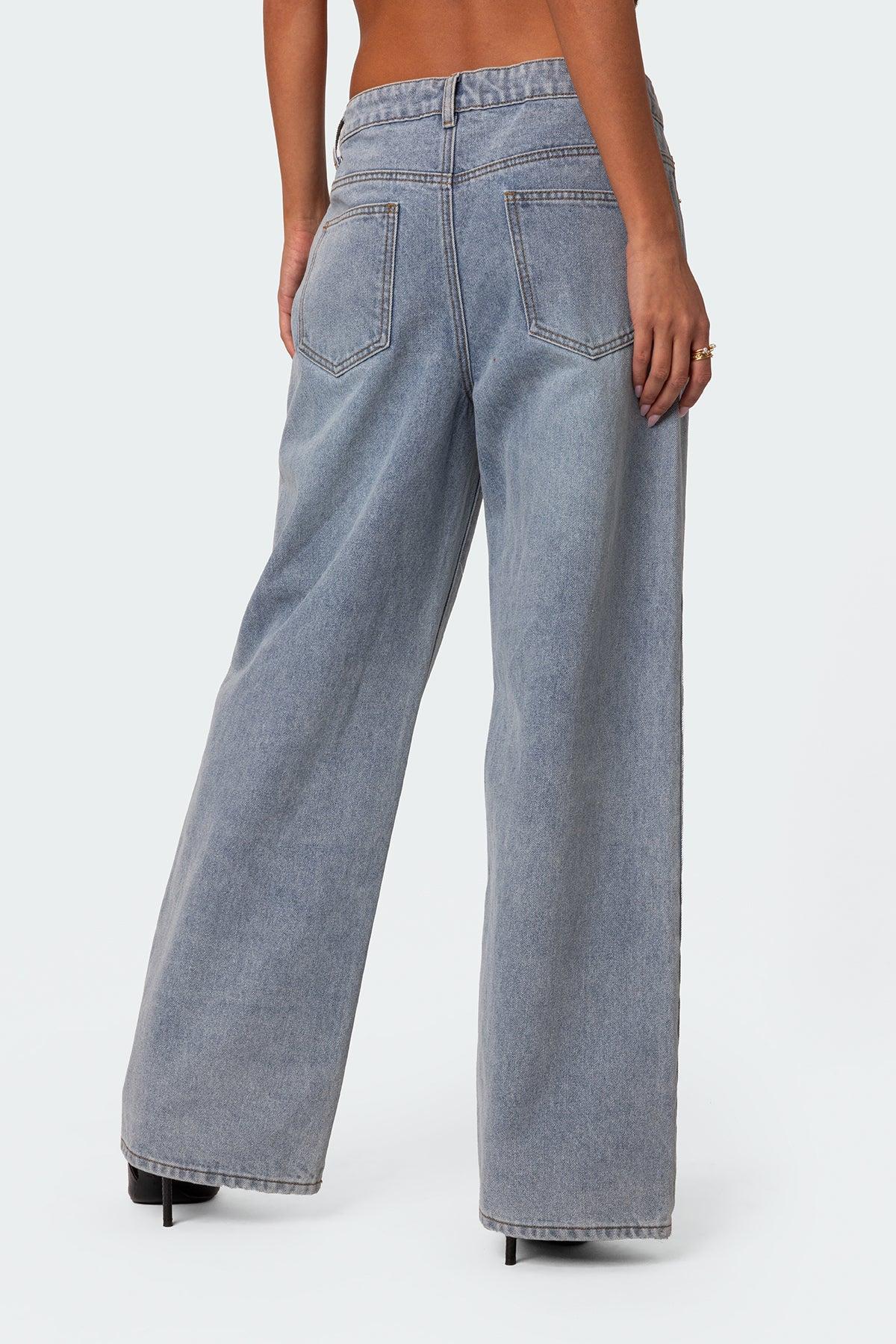 Wynn Low Rise Baggy Jeans Product Image