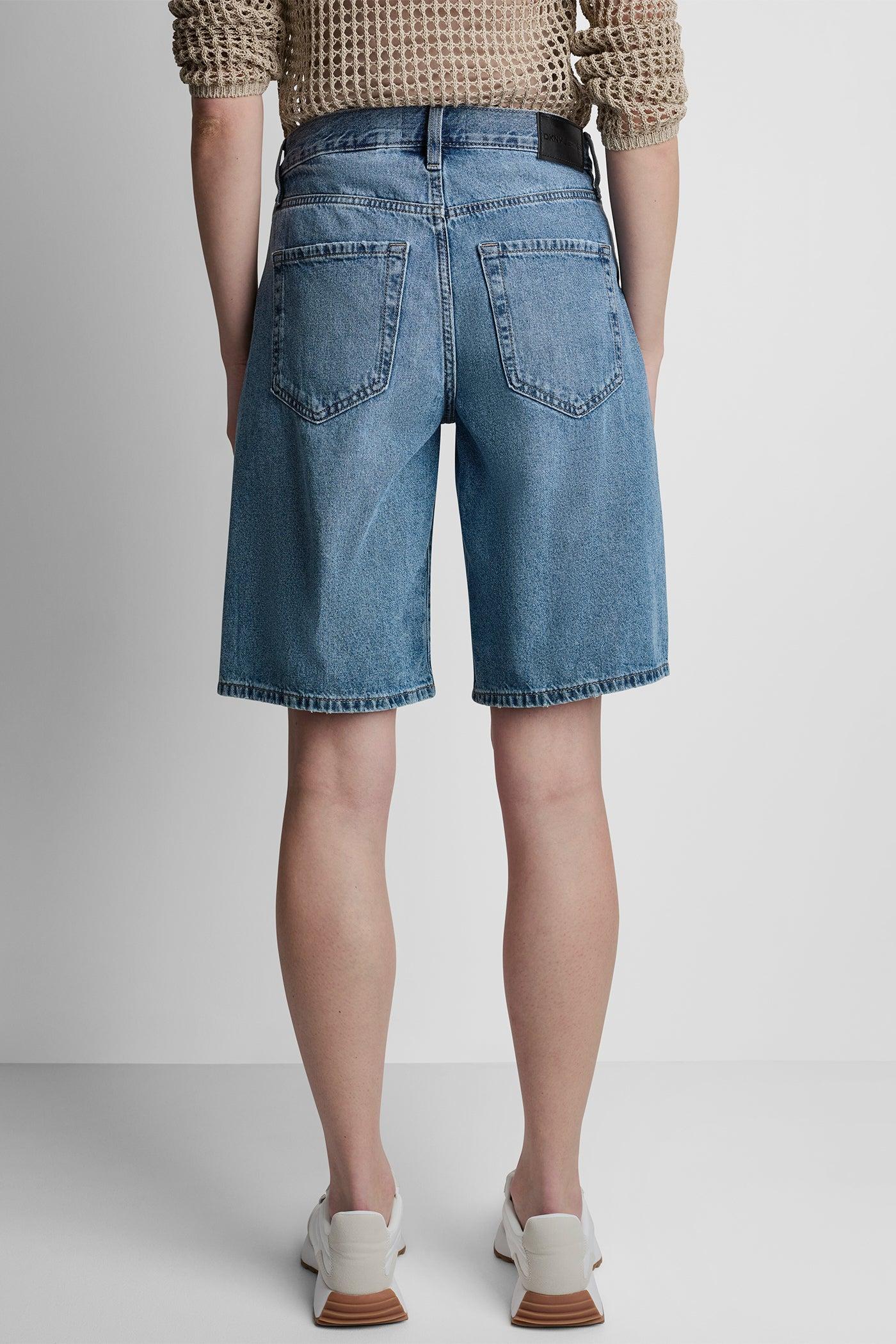 MID-RISE RELAXED DENIM SHORT Product Image