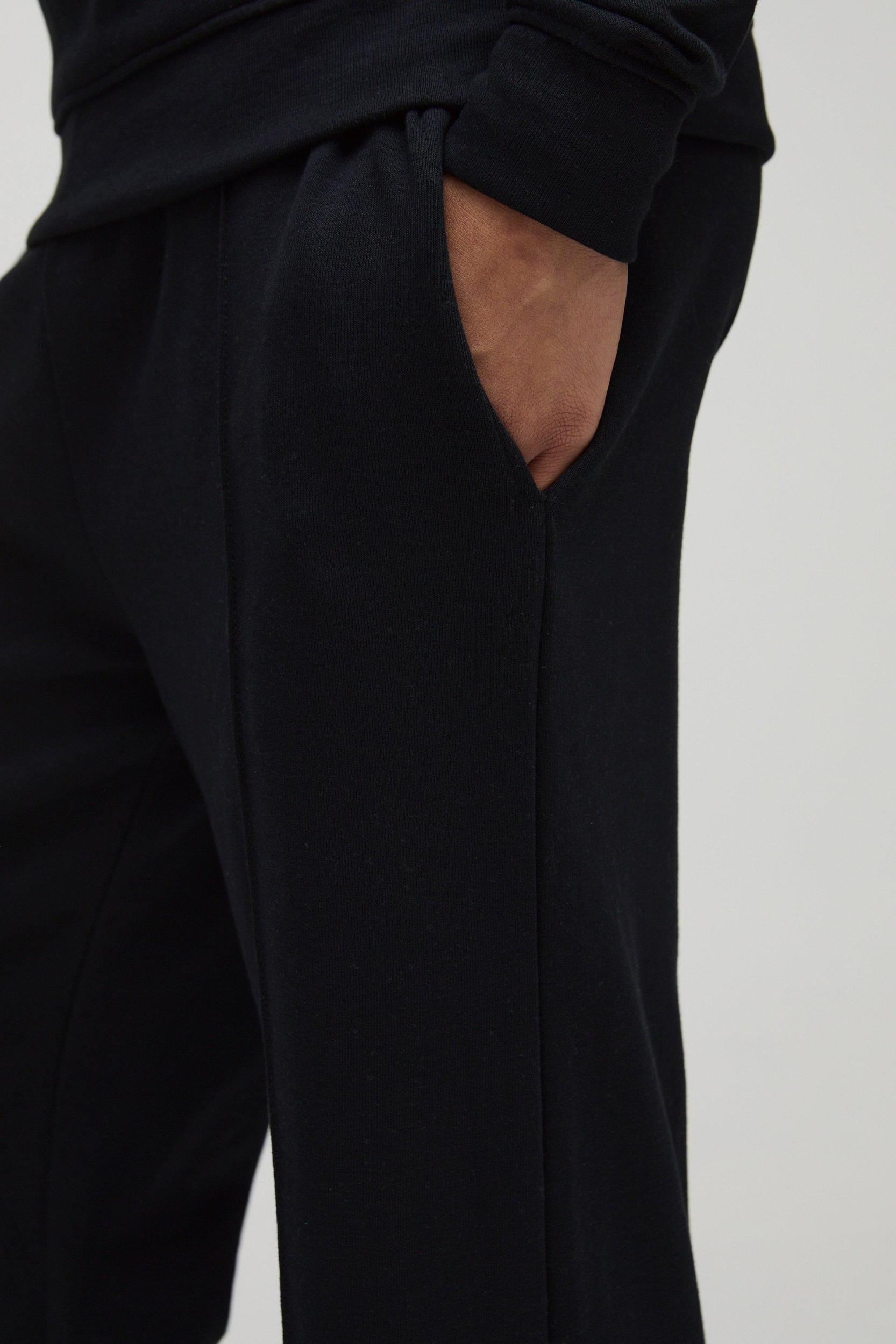 Relaxed Fit Pintuck Split Hem Interlock Sweatpants | boohooMAN USA Product Image