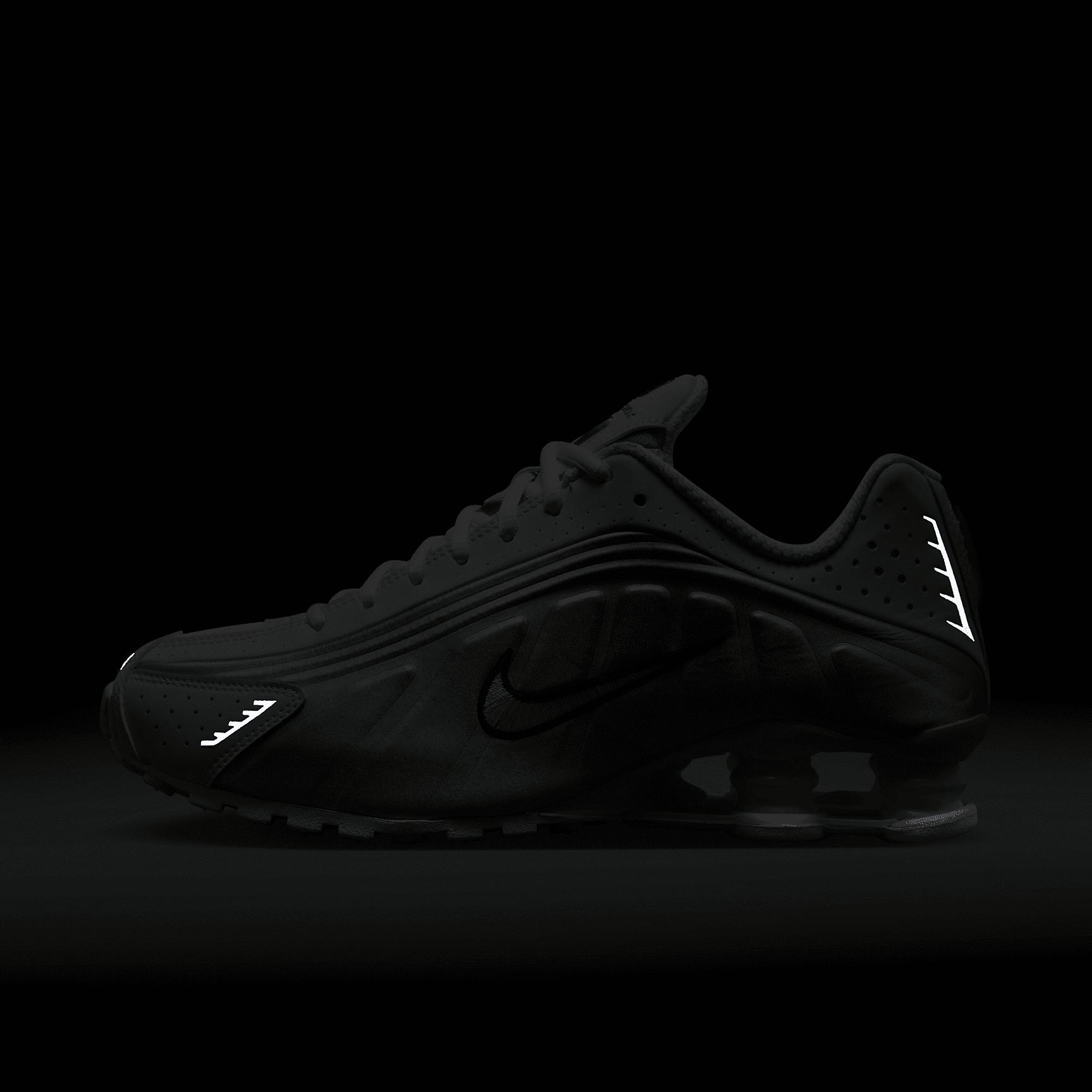 Nike Shox R4 Women's Shoes Product Image