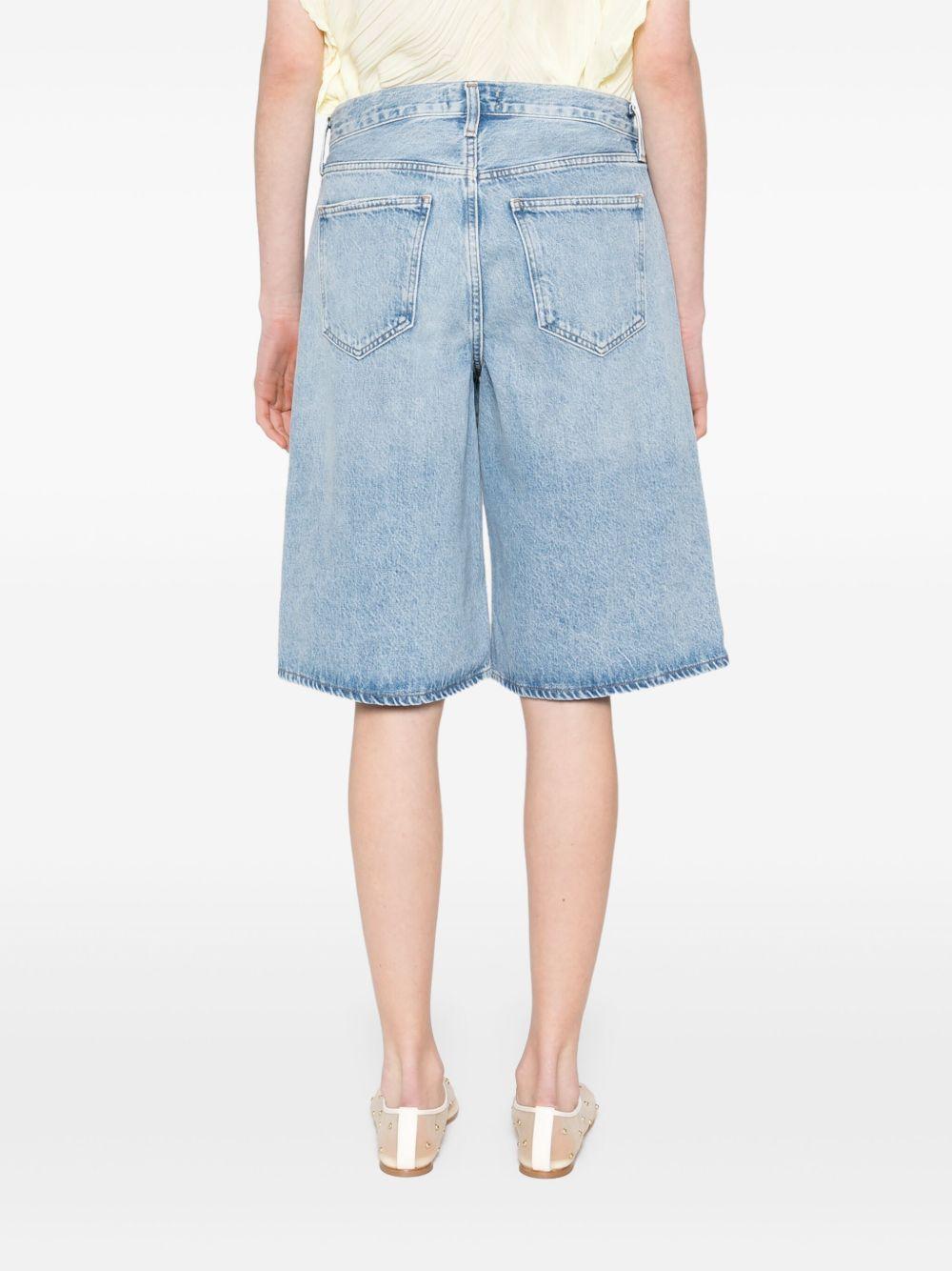 denim shorts Product Image