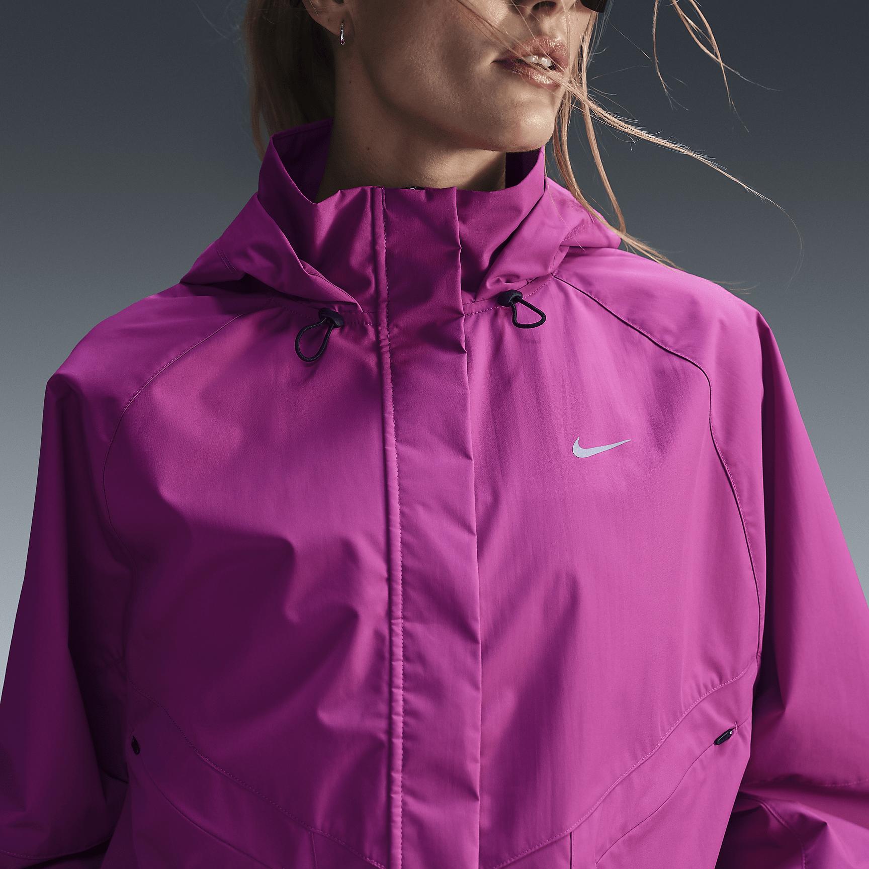 Nike Storm-FIT Swift Women's Running Jacket Product Image