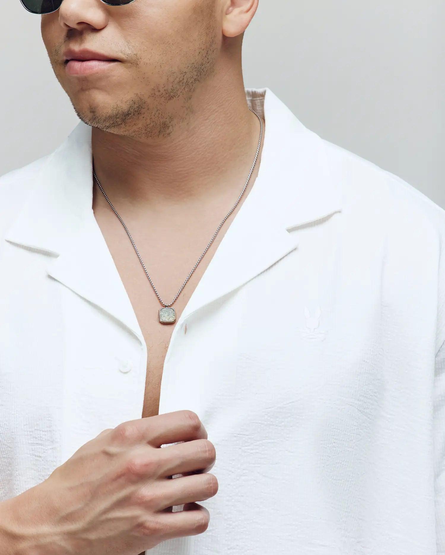 MENS BIG AND TALL JAYME KNIT SEERSUCKER CABANA COLLAR SHIRT - BT0300001 Product Image