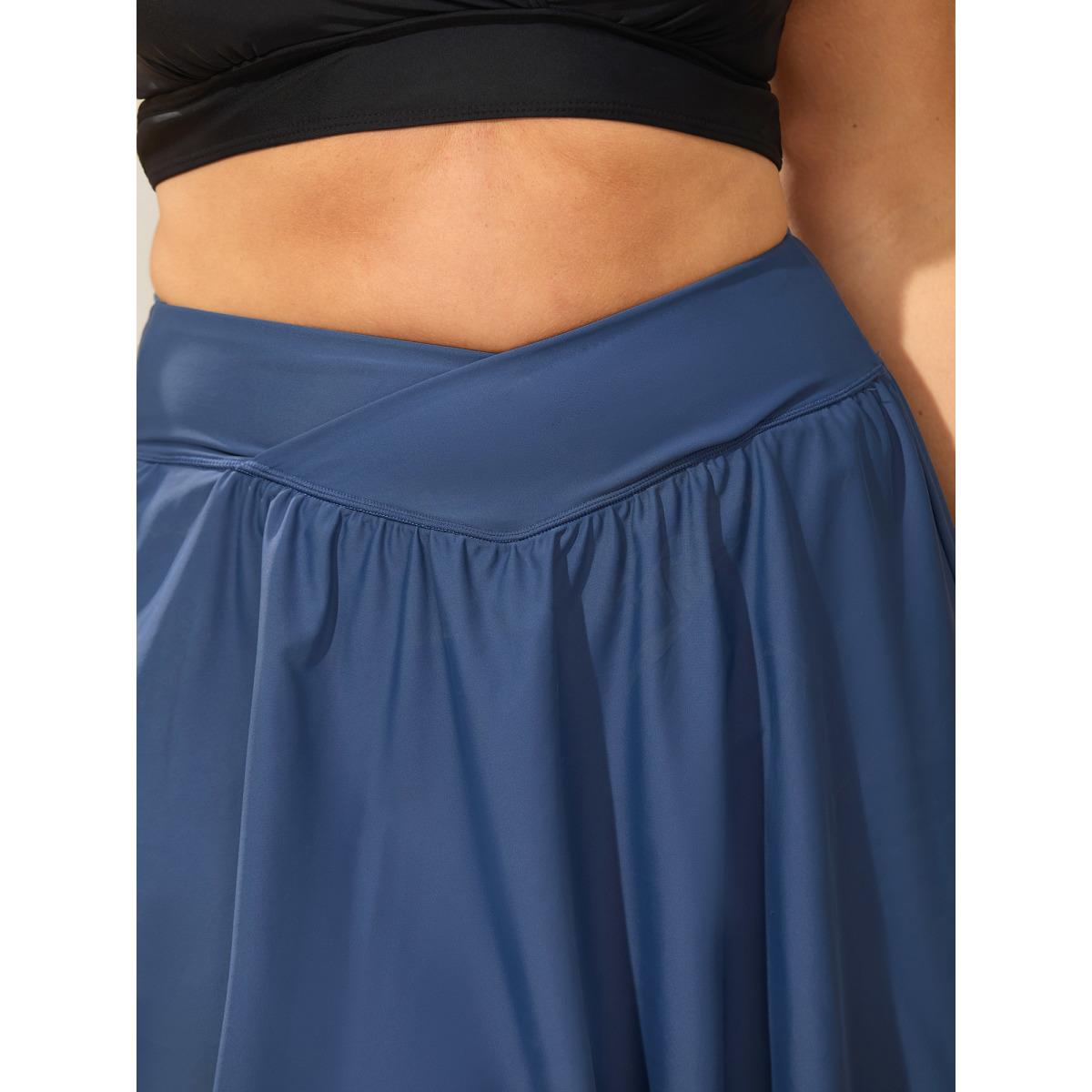 Plus Size Crossover Waist Pockets Swim Bottoms Women's Swimwear Aegean Beach Gathered High stretch Bodycon High Rise Side seam pocket Curve Swim Bottoms BloomChic 26/4X Product Image