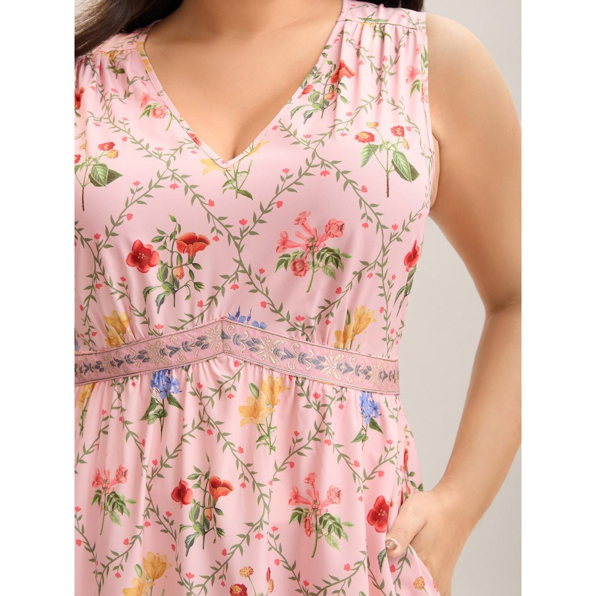 Plus Size Floral Abstract Print V-Neck Maxi Dress Crepe Women Gathered V-neck Sleeveless Curvy BloomChic 14-16/1X Product Image