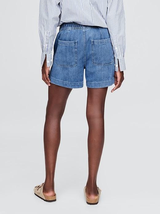 Easy Denim Shorts Product Image
