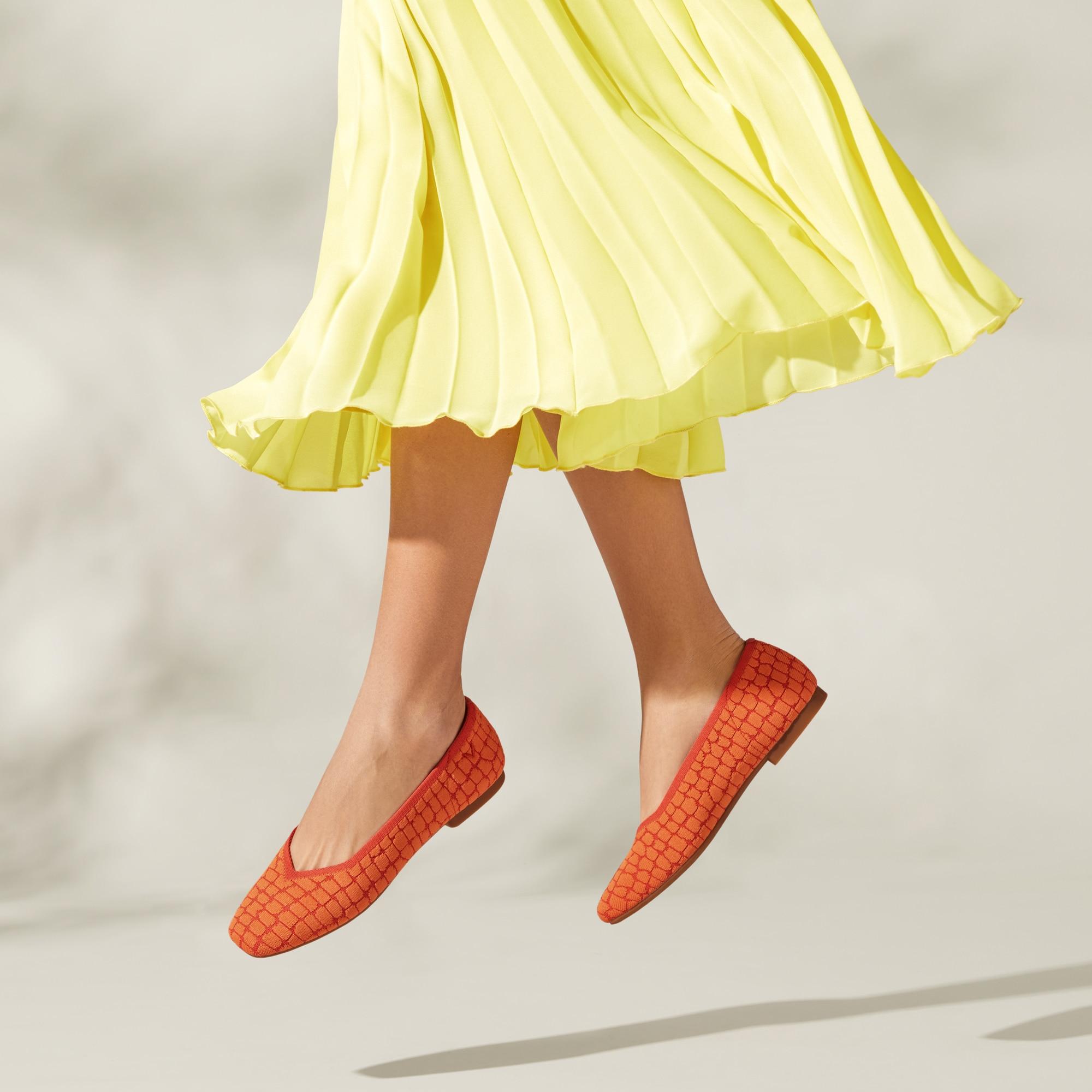 Square-Toe V-Cut Flats (Margot 2.0) Product Image