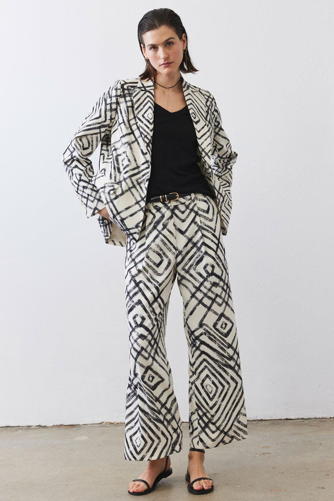 The Classic Blazer That Upgrades You Product Image