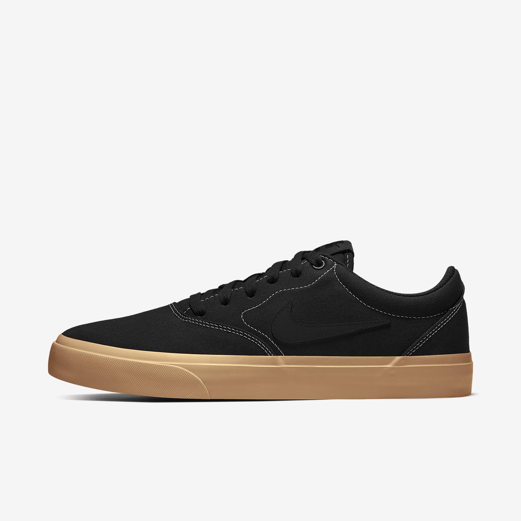Nike SB Charge Canvas Skate Shoes Product Image