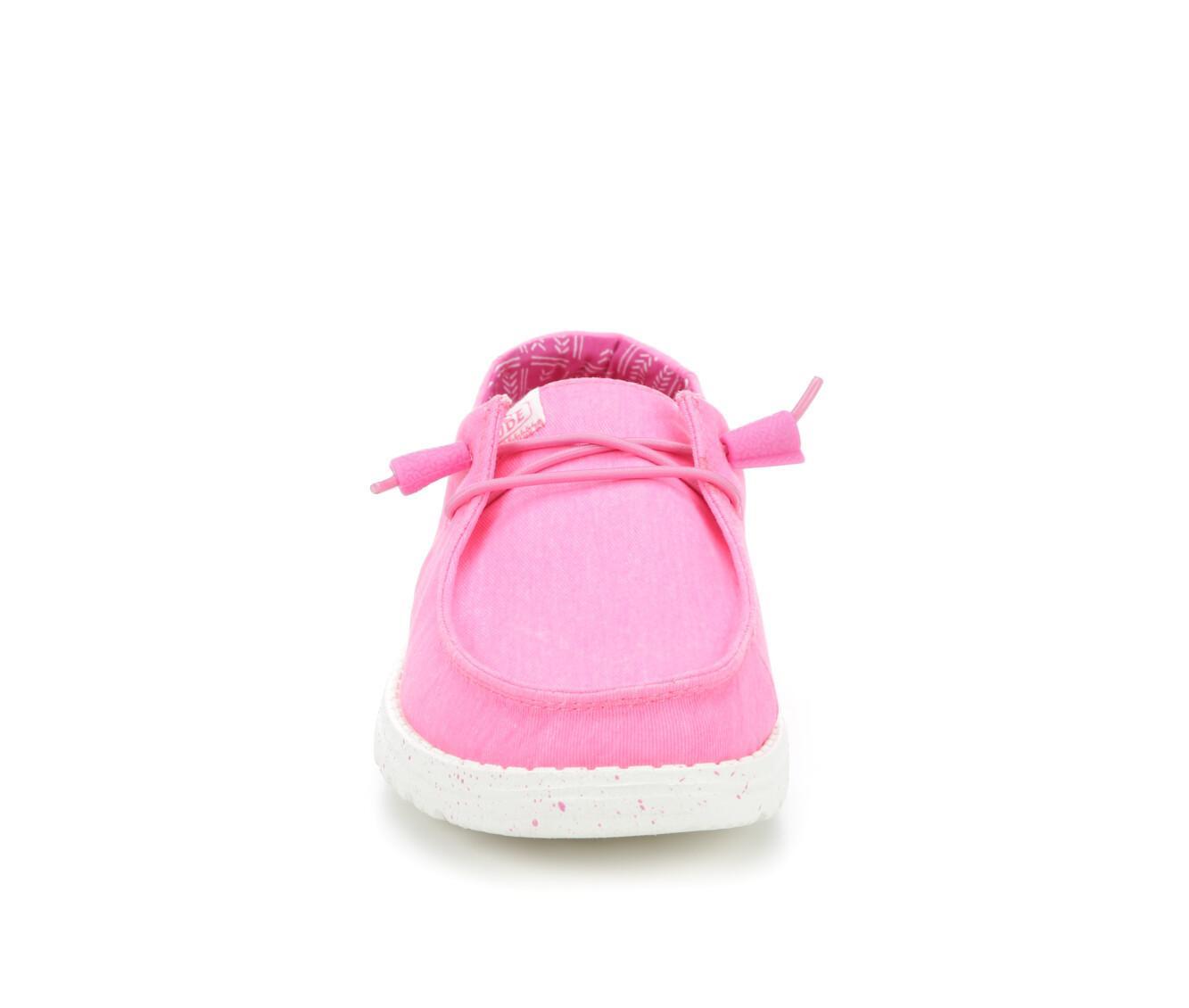 Women's HEYDUDE Wendy Canvas Casual Shoes Product Image