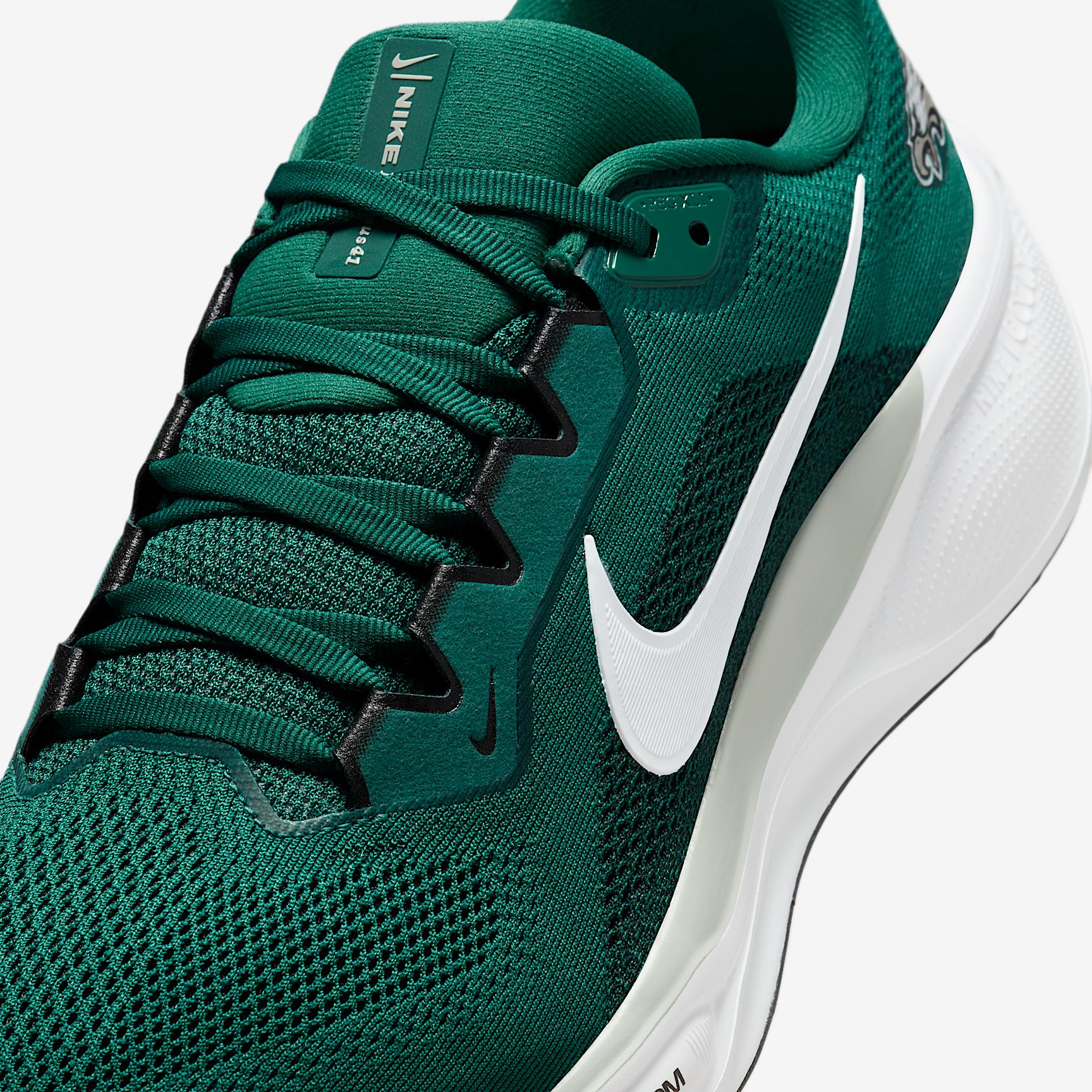 Philadelphia Eagles Pegasus 41 Nike Men's NFL Road Running Shoes Product Image