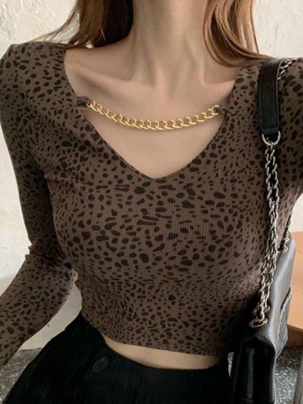 Chain Detail Long Sleeve Leopard Crop Top Product Image