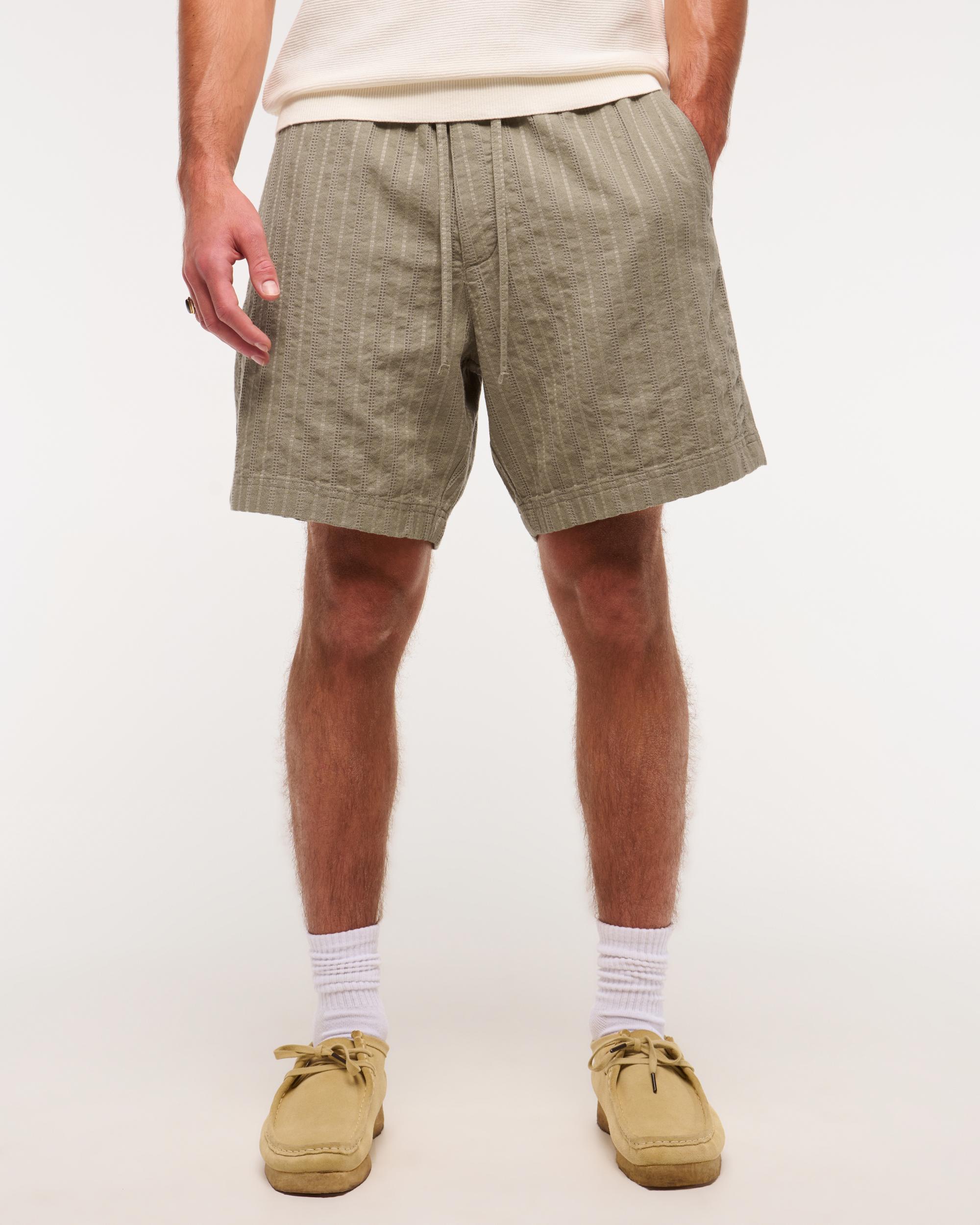 Relaxed Linen-Blend Pull-On Short Product Image