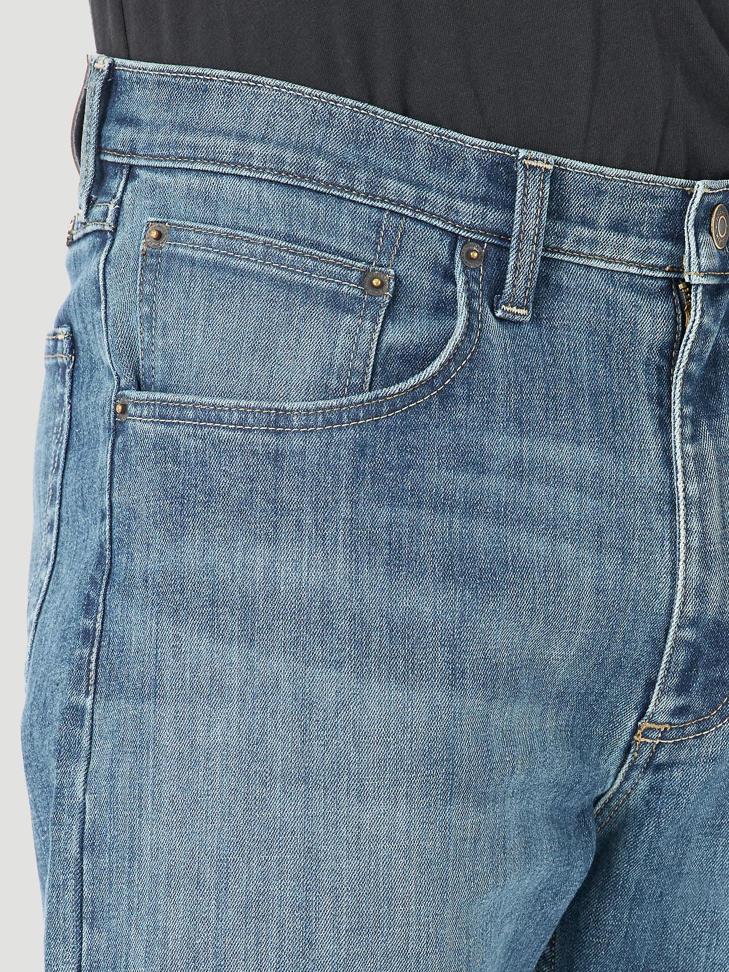 Men's Regular Fit Flex Jean | Men's JEANS | Wrangler® Product Image