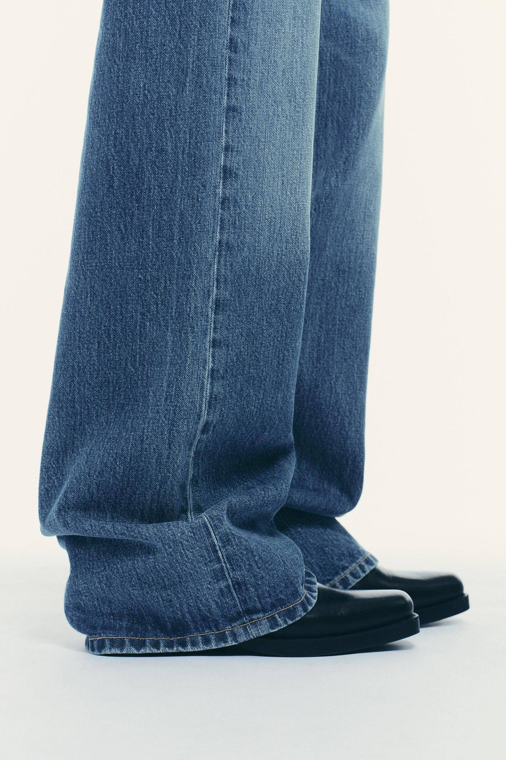 TRF MID-RISE WIDE LEG JEANS Product Image