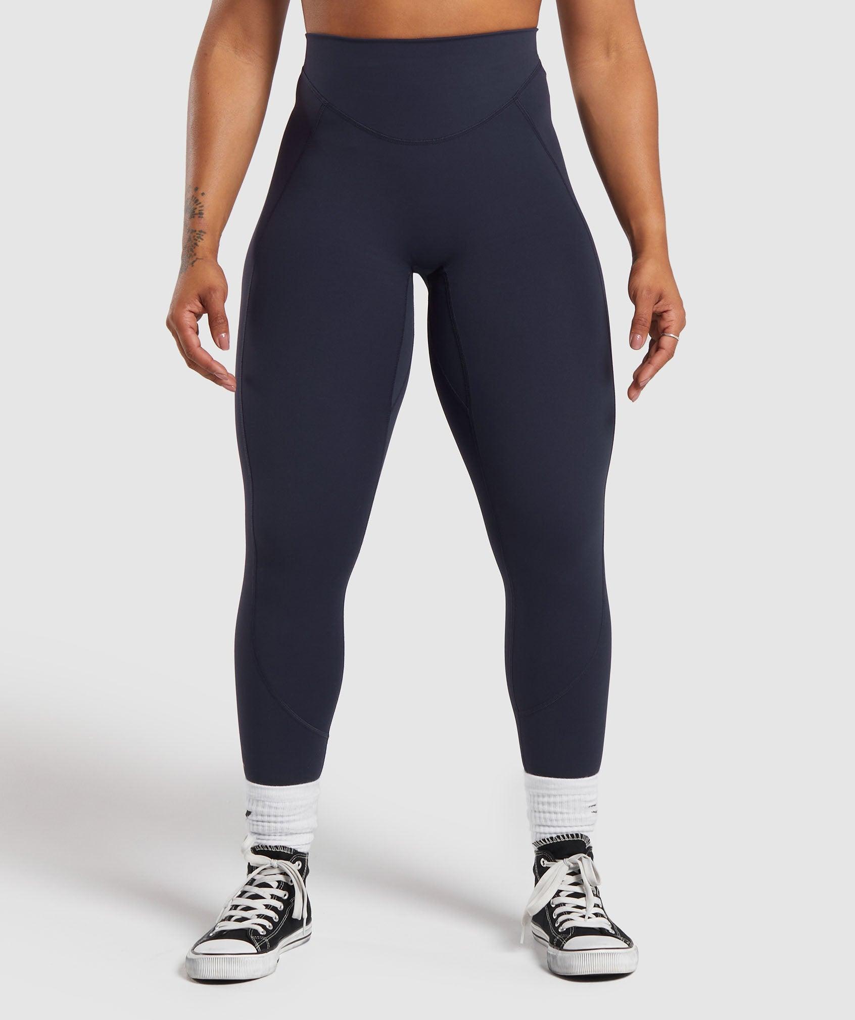 Lifting Dipped Waistband Leggings Product Image