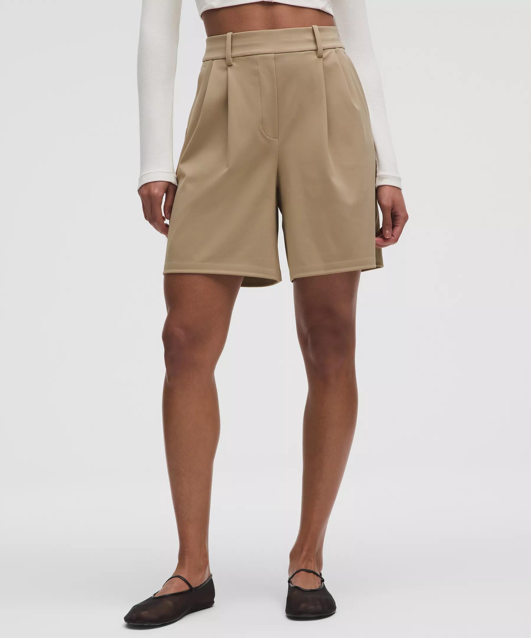 Daydrift Pleated High-Rise Short 7" Product Image