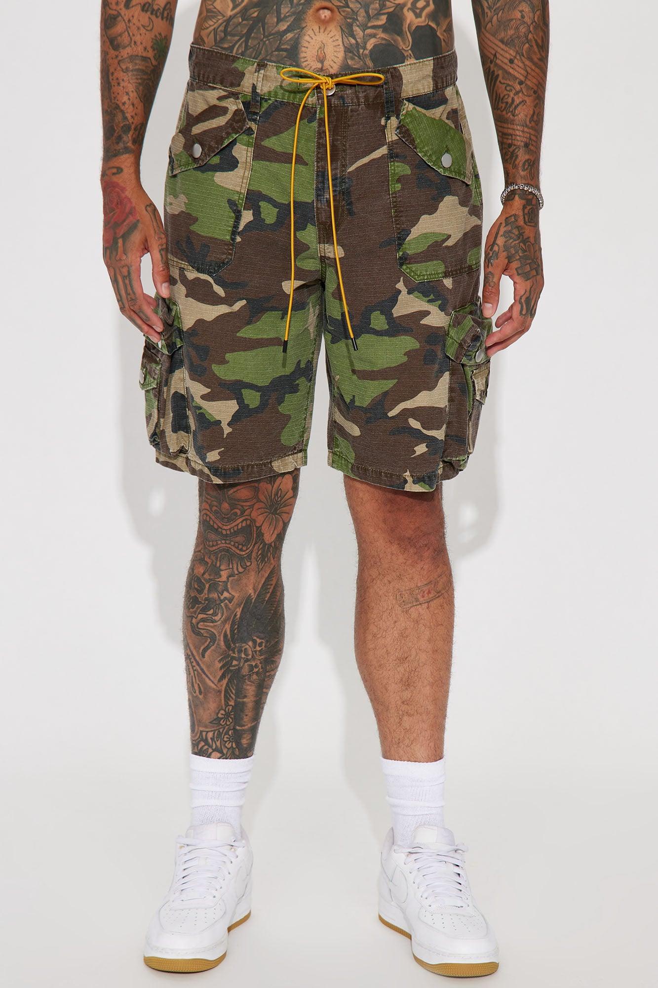Games Calling Cargo Shorts - Camouflage Product Image
