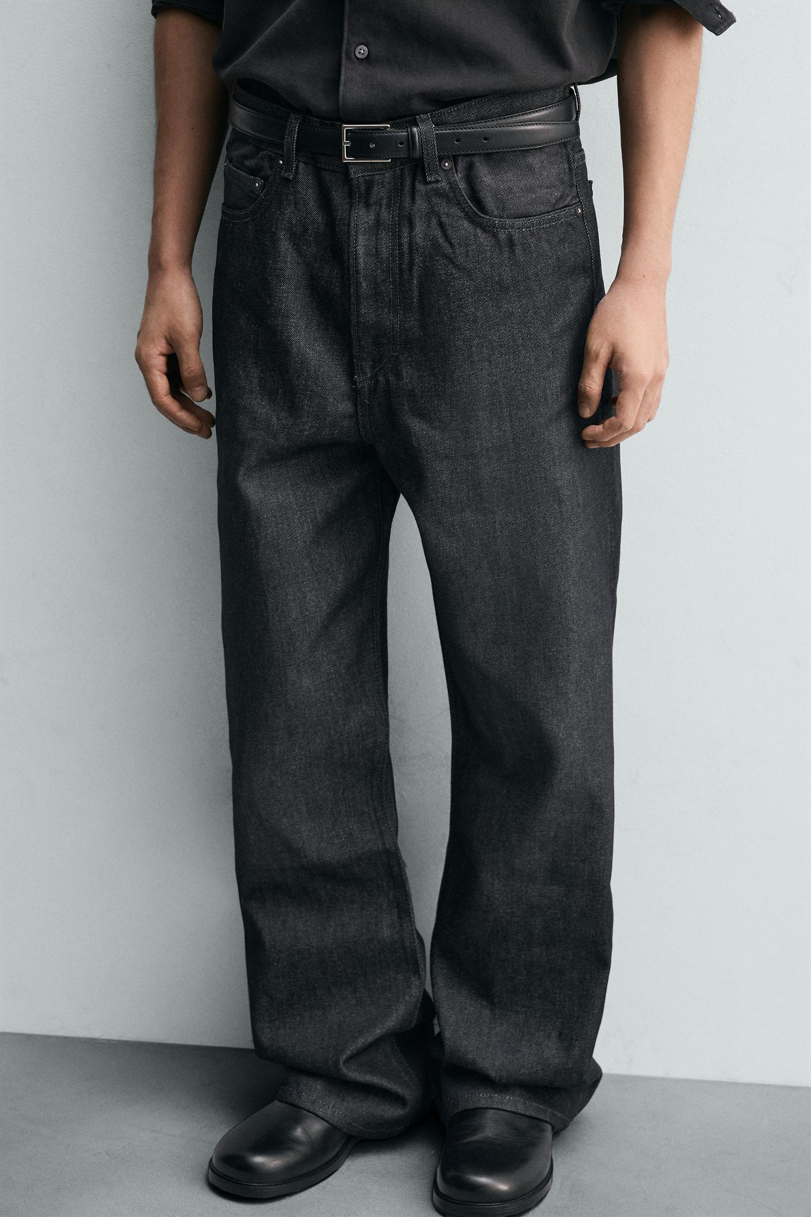 LOOSE FLARE FIT JEANS Product Image