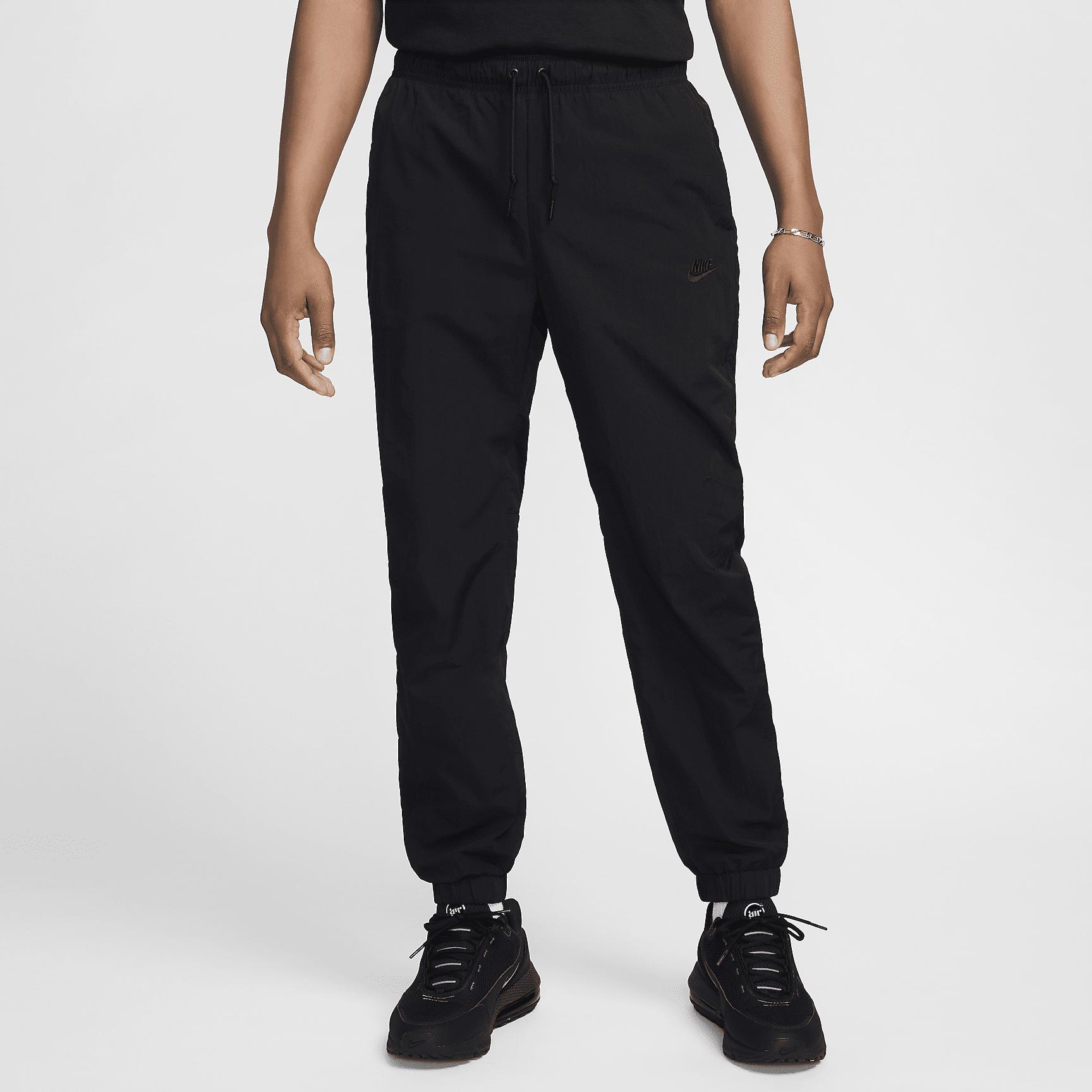 Nike Men's Tech Woven Taper Leg Pants Product Image