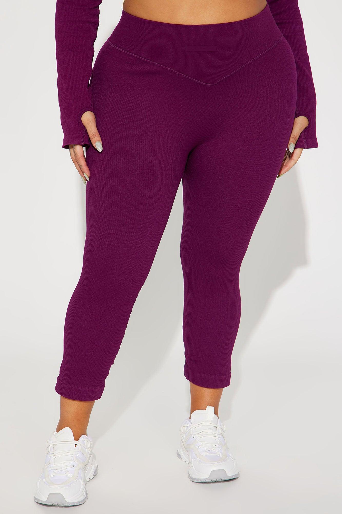 Effortless Juno Capri Ribbed Seamless Legging - Plum Product Image