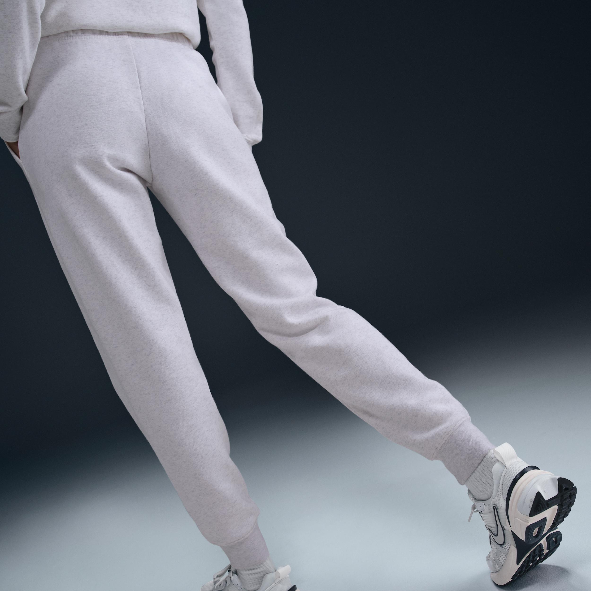 Women's Nike Sportswear Club Fleece Mid-Rise Jogger Pants Product Image