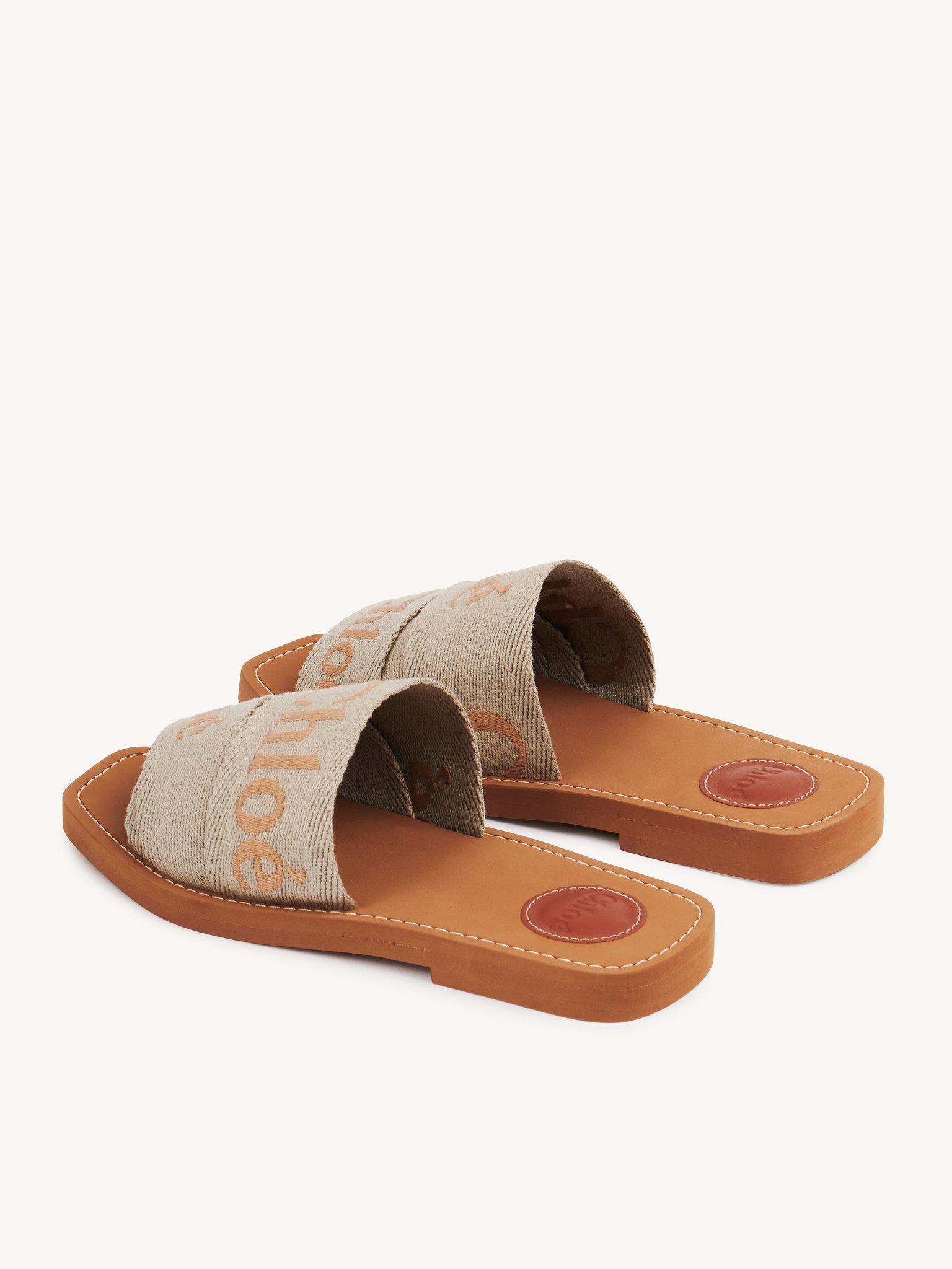 Woody mule Product Image