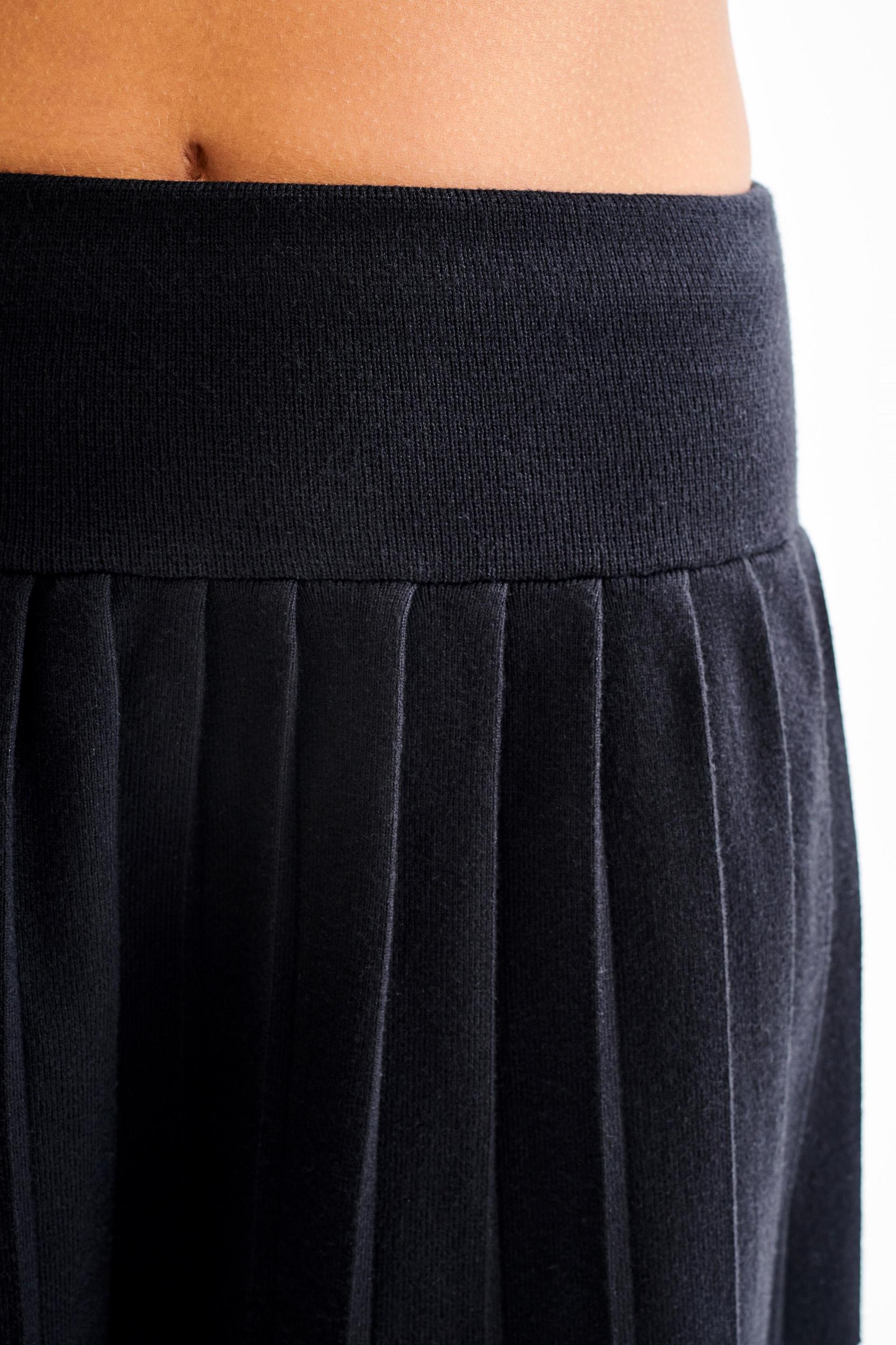 Beverly Knit Pleated Mini Skirt - Black Product Image