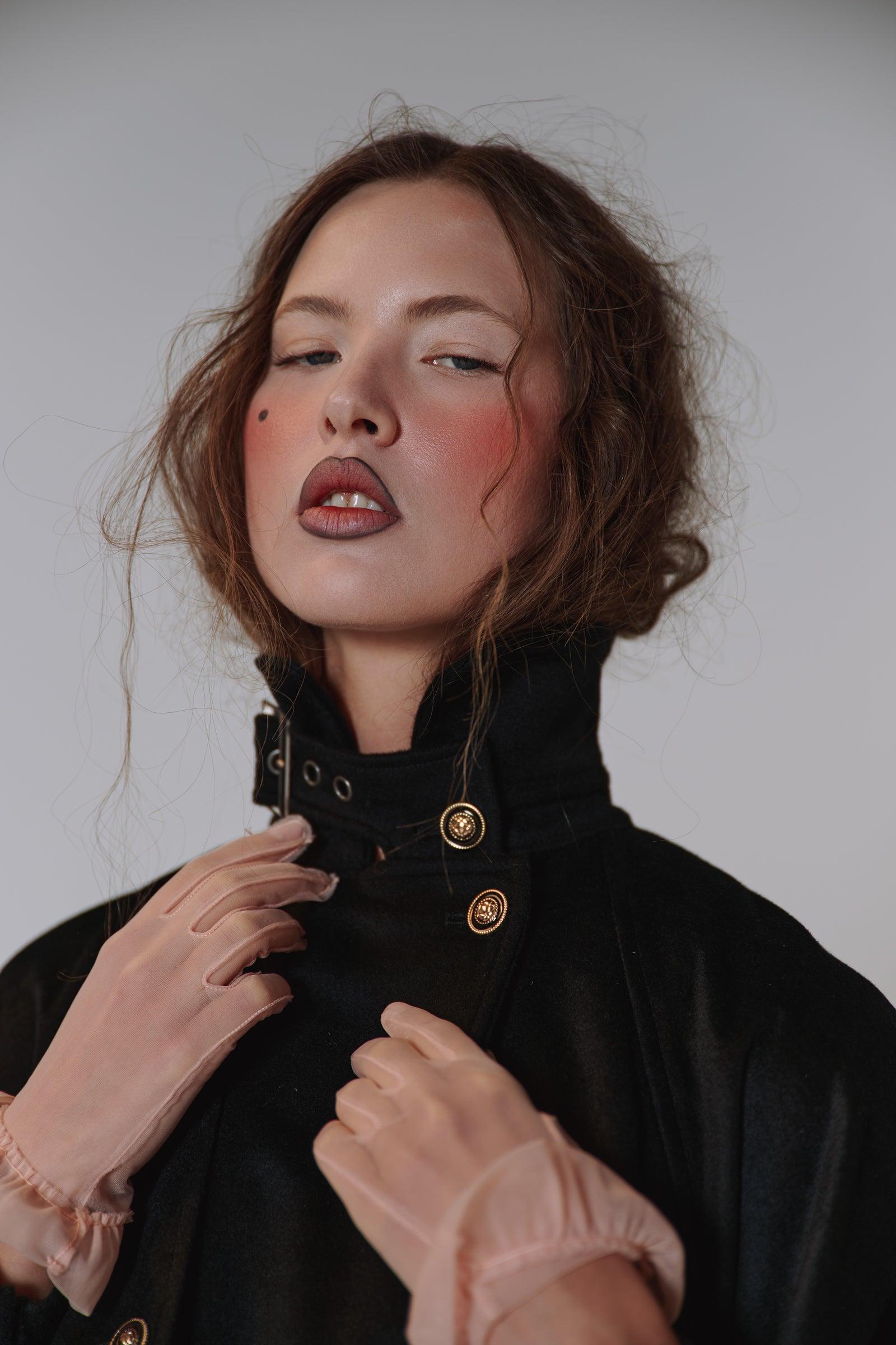 The Lady and the Unicorn Lark Slip Product Image