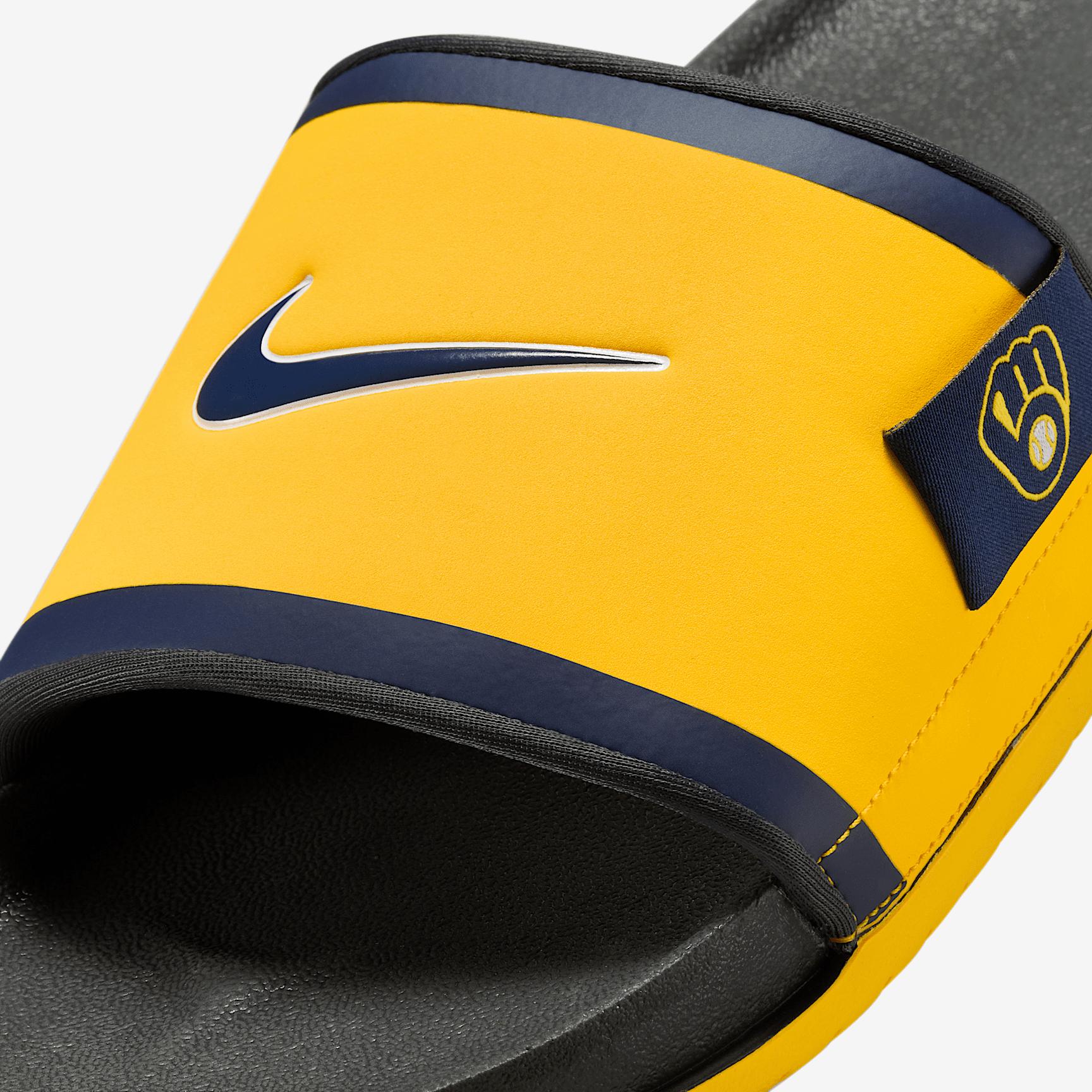 Nike Mens Offcourt (Milwaukee Brewers) Offcourt Slides | FN2701-700 Product Image