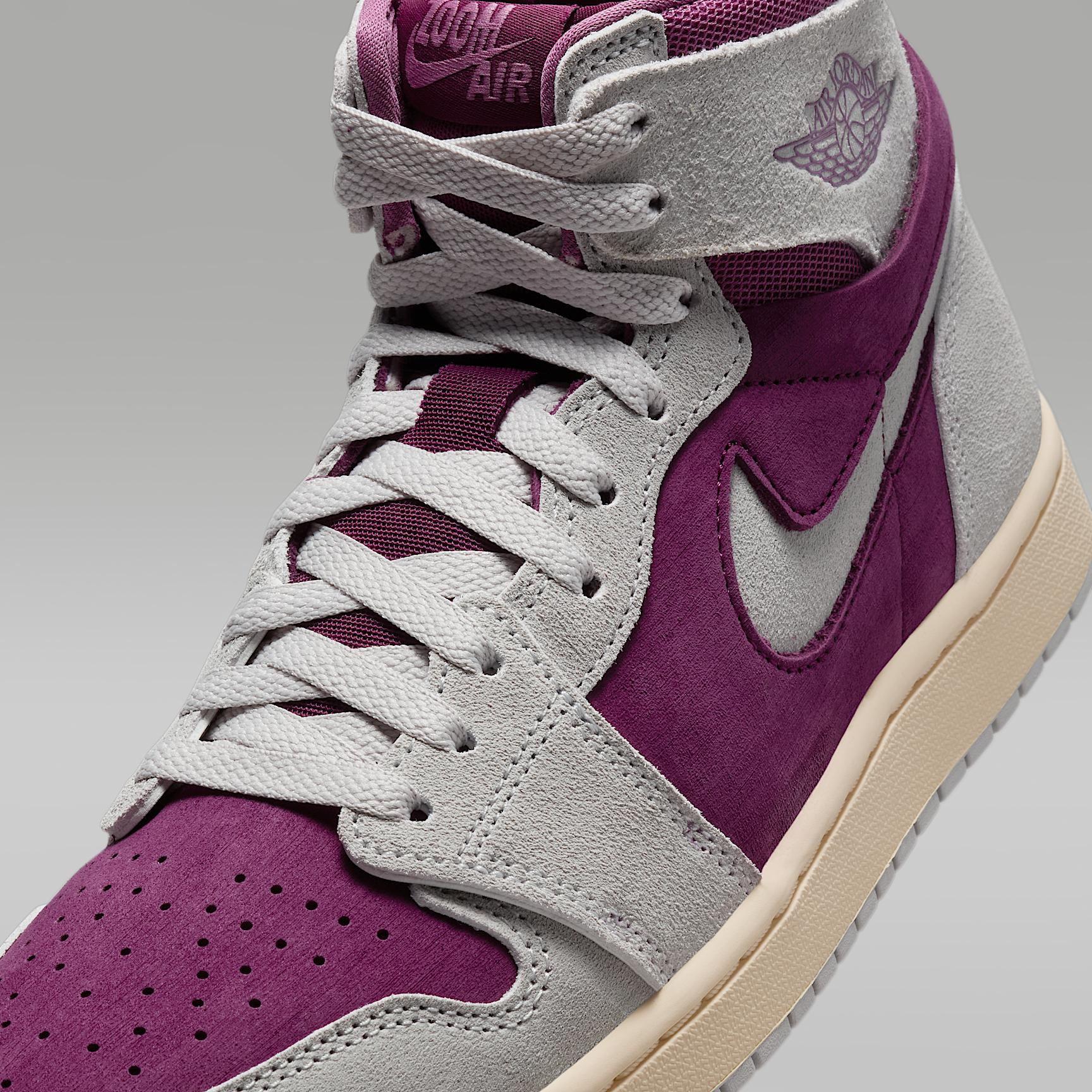 Air Jordan 1 Zoom CMFT 2 Women's Shoes Product Image