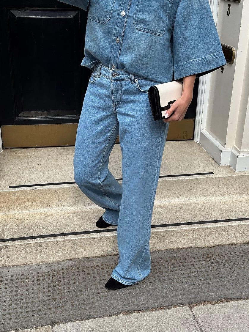 Low Waist Jeans Product Image