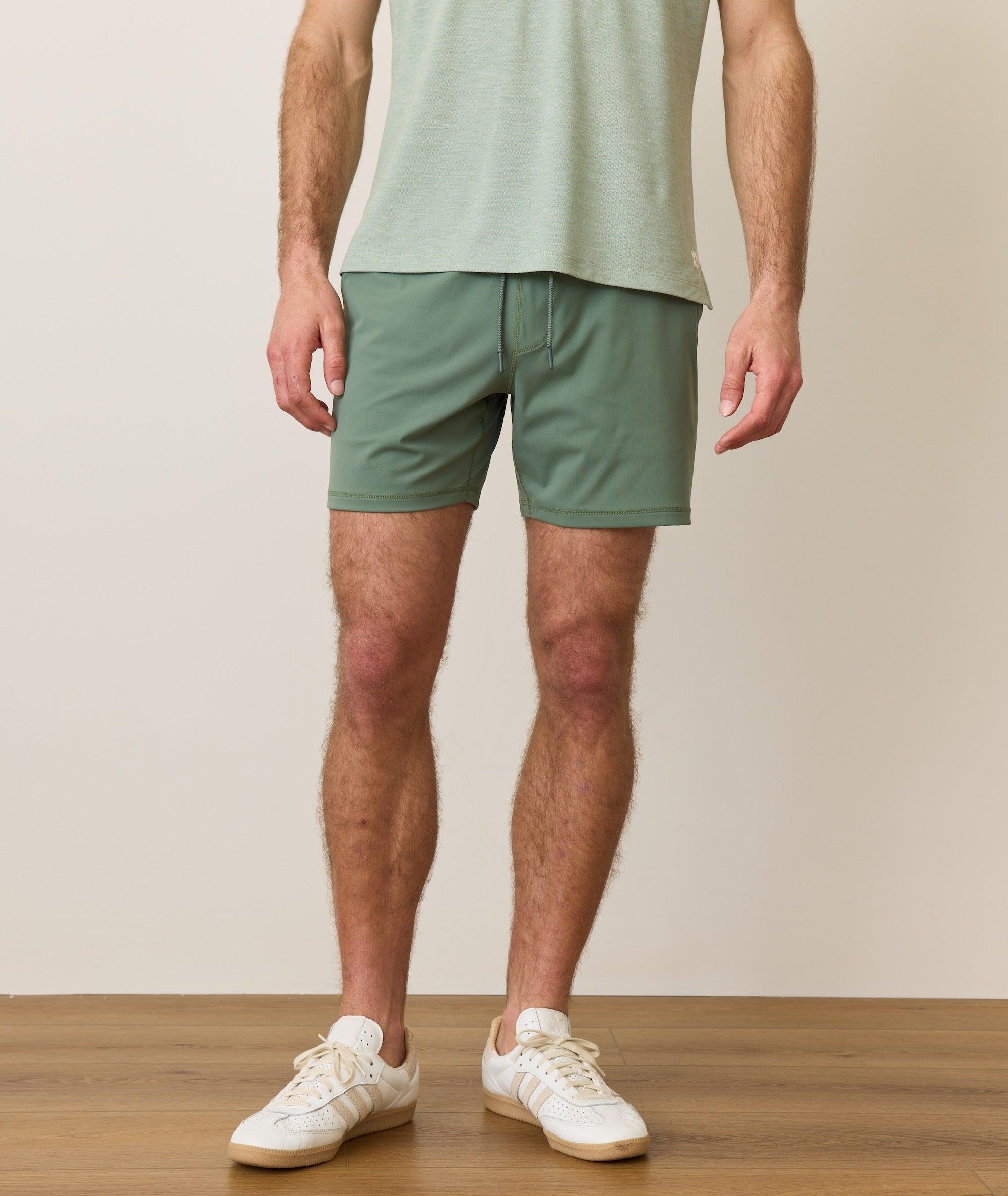 7" Sunday Stretch Short Product Image