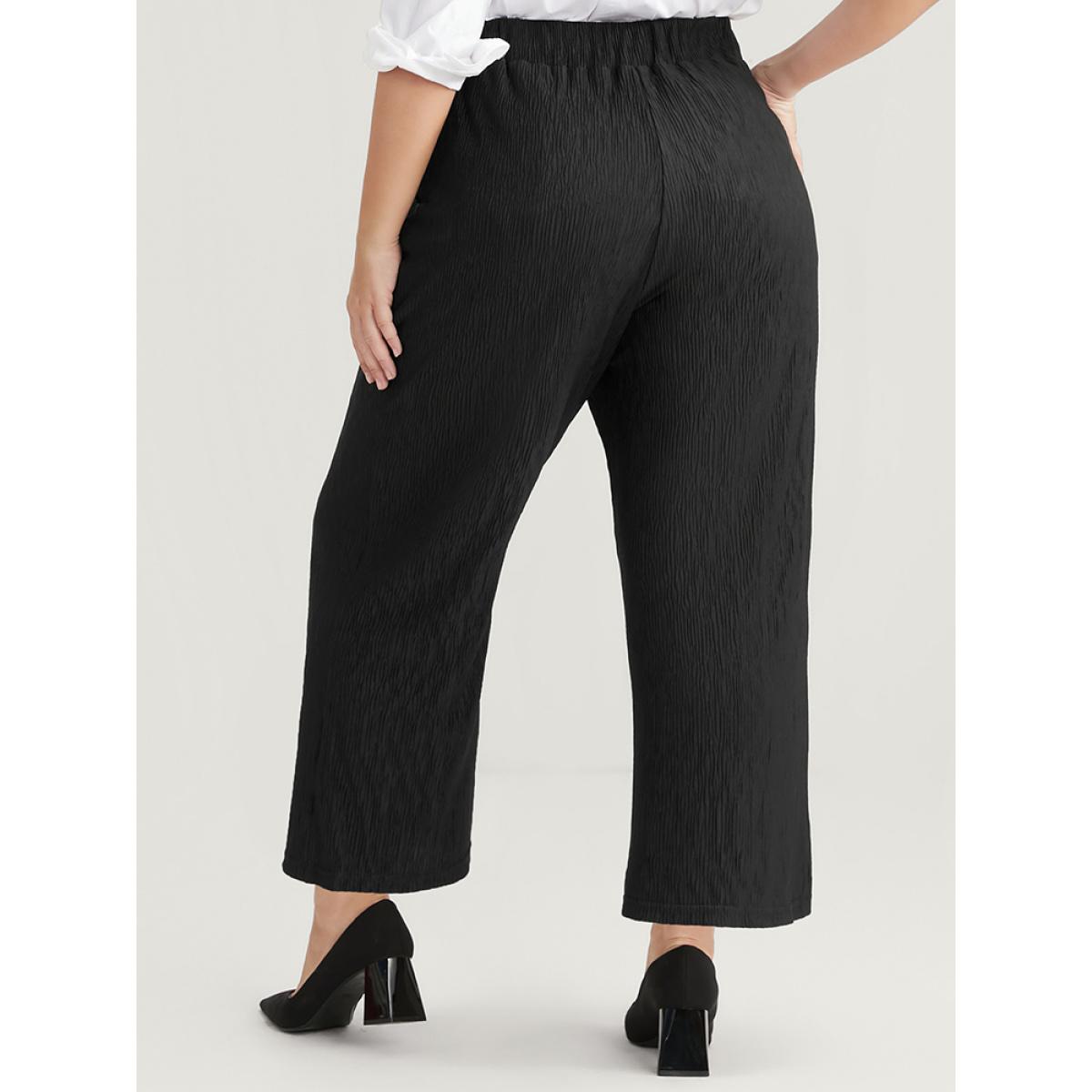 Plus Size Solid Pocket Textured Elastic Waist Pants Women Black Casual Mid Rise Dailywear Pants BloomChic 14-16/1X Product Image