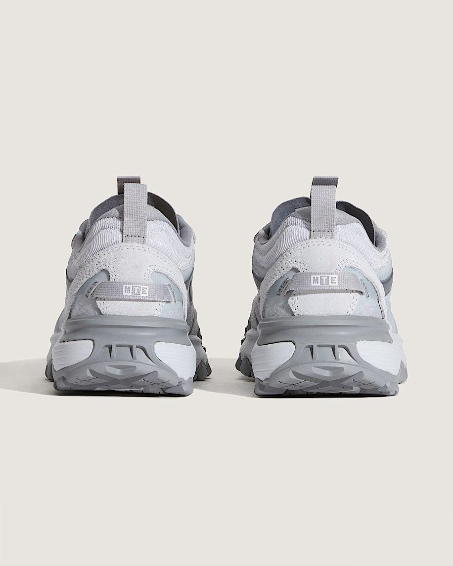 Crosspath XC Shoe in Light Grey| Vans US Product Image