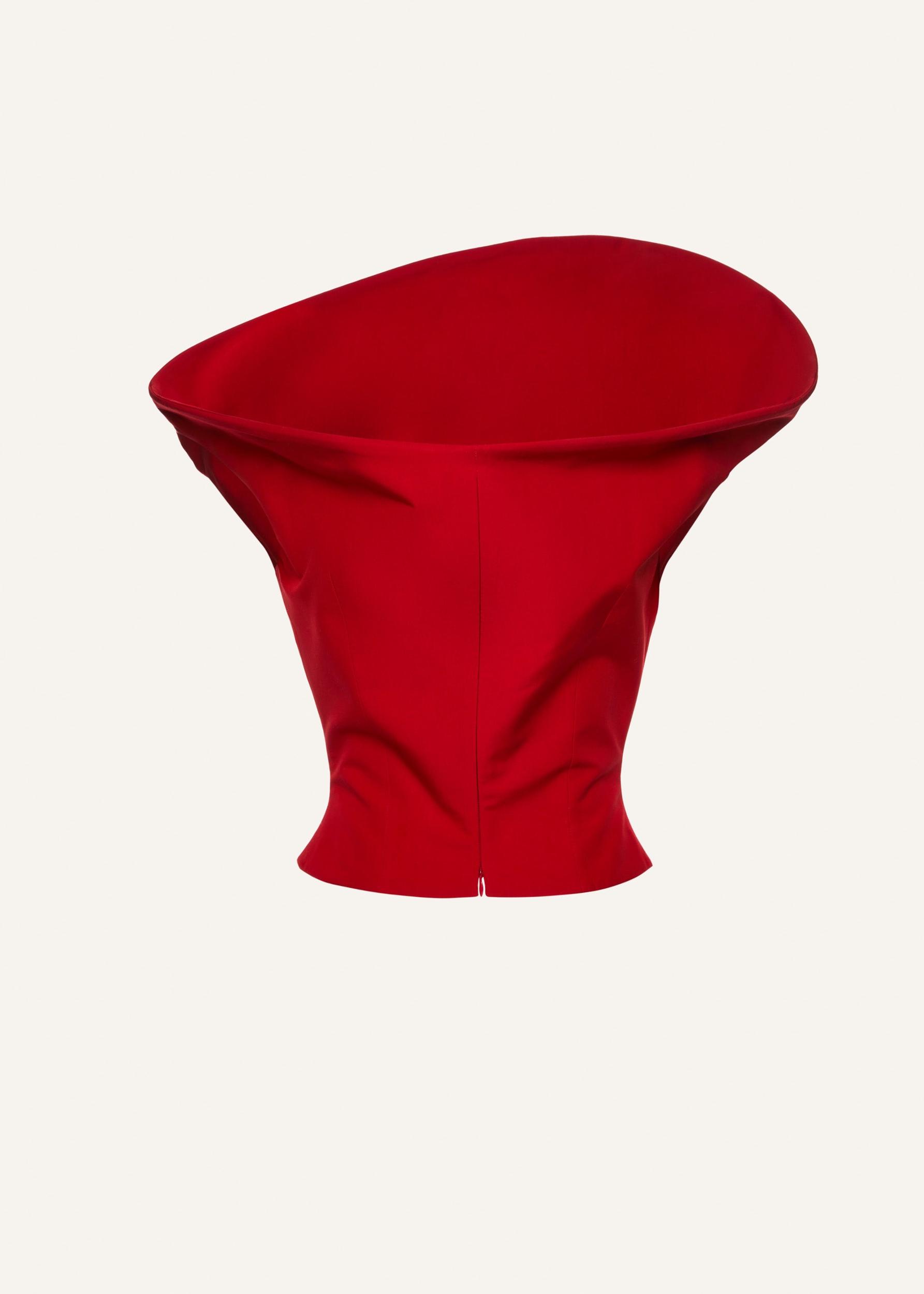 Sculptural sleeveless cotton top in red Product Image