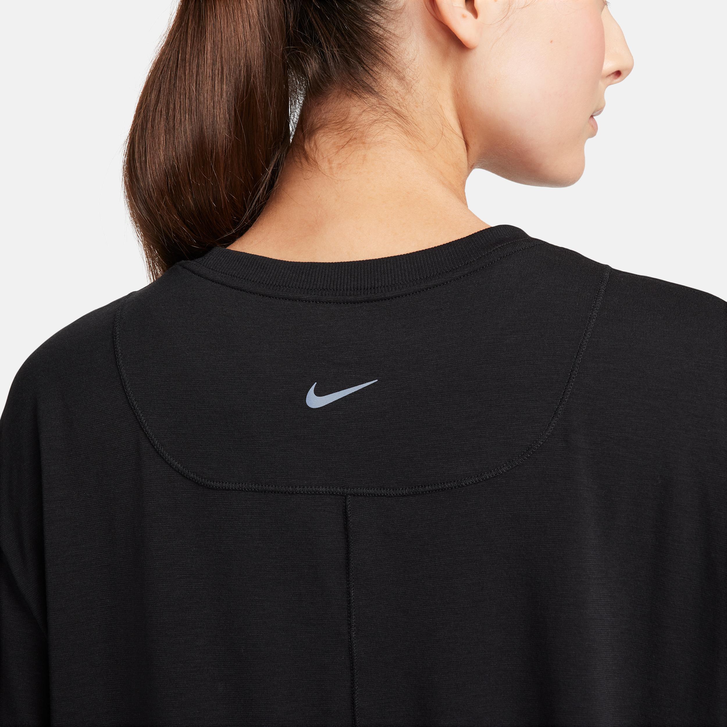 Nike Womens One Relaxed Dri-FIT Long-Sleeve Top | FN2817-010 Product Image