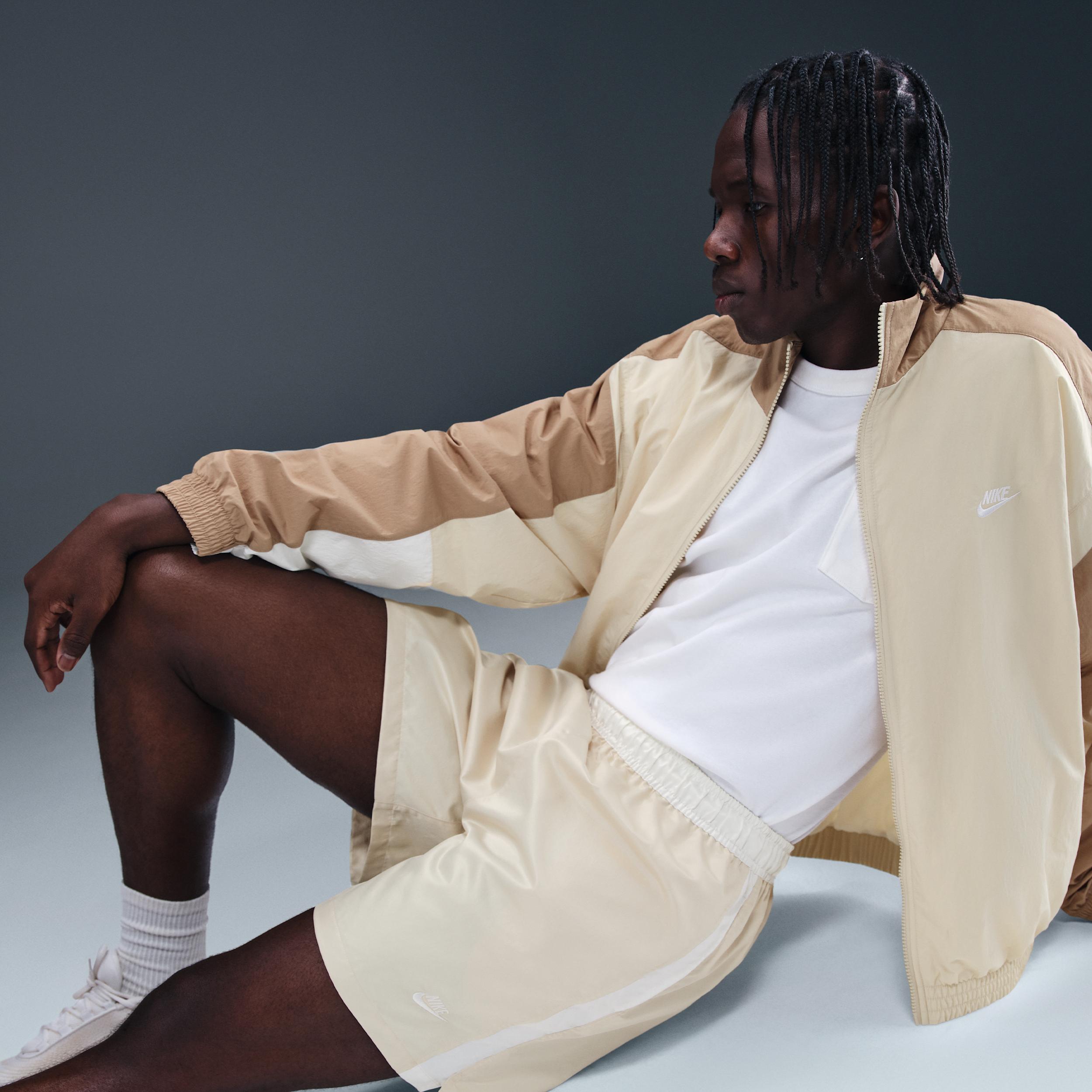 Mens Nike Sportswear Club Flow Football Shorts | HJ1952-077 Product Image