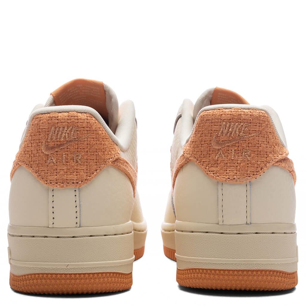 Women's Air Force 1 '07 - Coconut Milk/Copper Moon/Desert Khaki Female Product Image