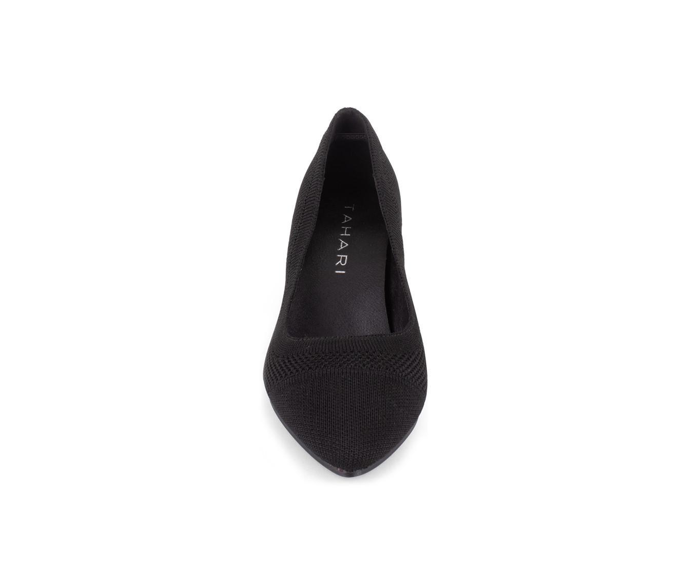 Women's Tahari Taj Pumps Product Image
