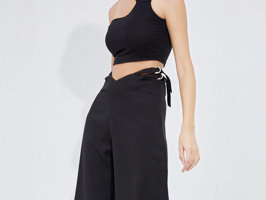 Cut-Out Belted Detail Wide-Leg Cropped Pants Product Image