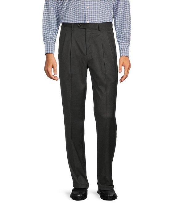 Roundtree & Yorke TravelSmart Luxury Gabardine Ultimate Comfort Classic Fit Non-Iron Pleated-Front Dress Pants Product Image
