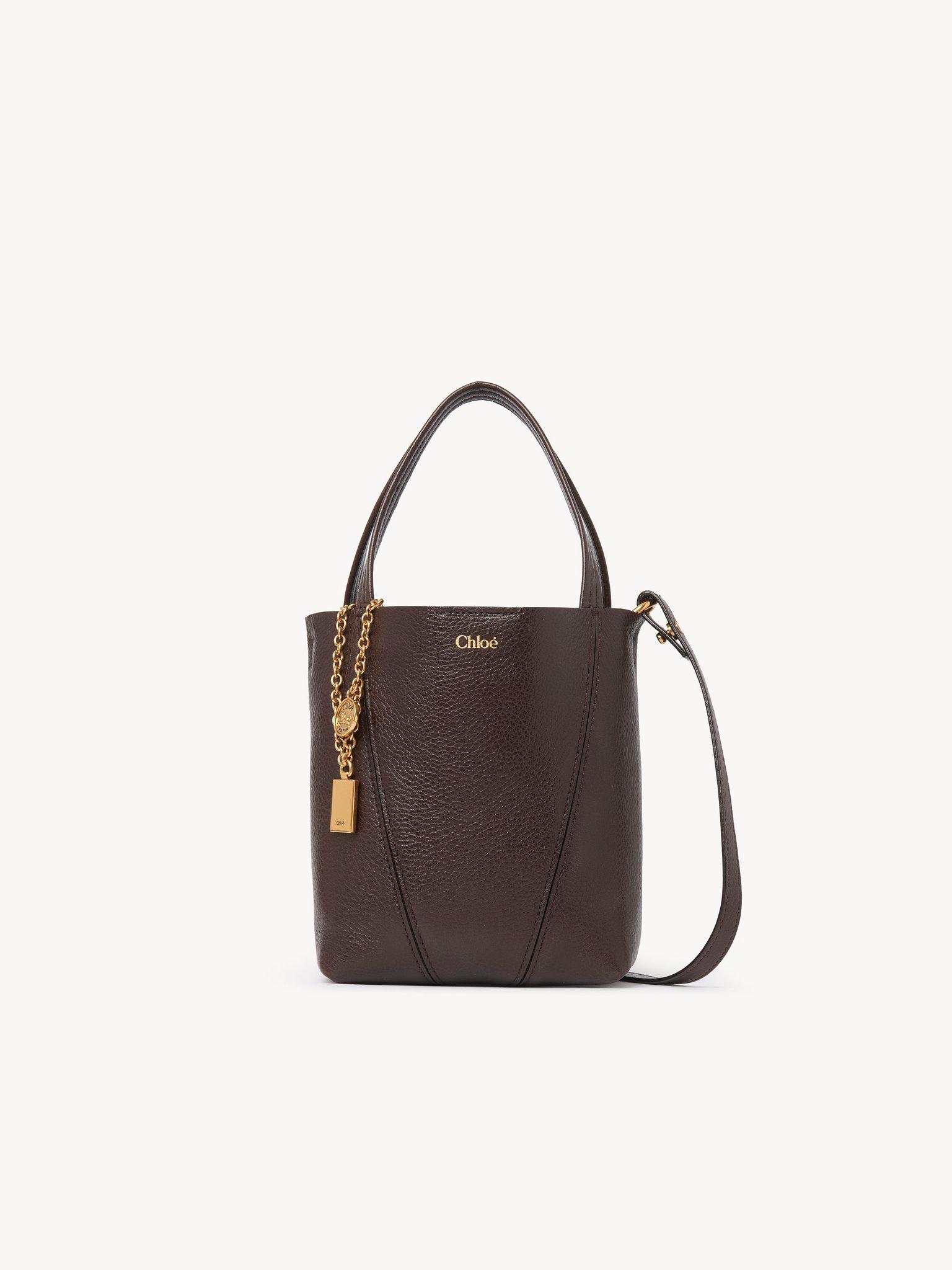 Small Chloé Spin tote bag in grained leather Product Image