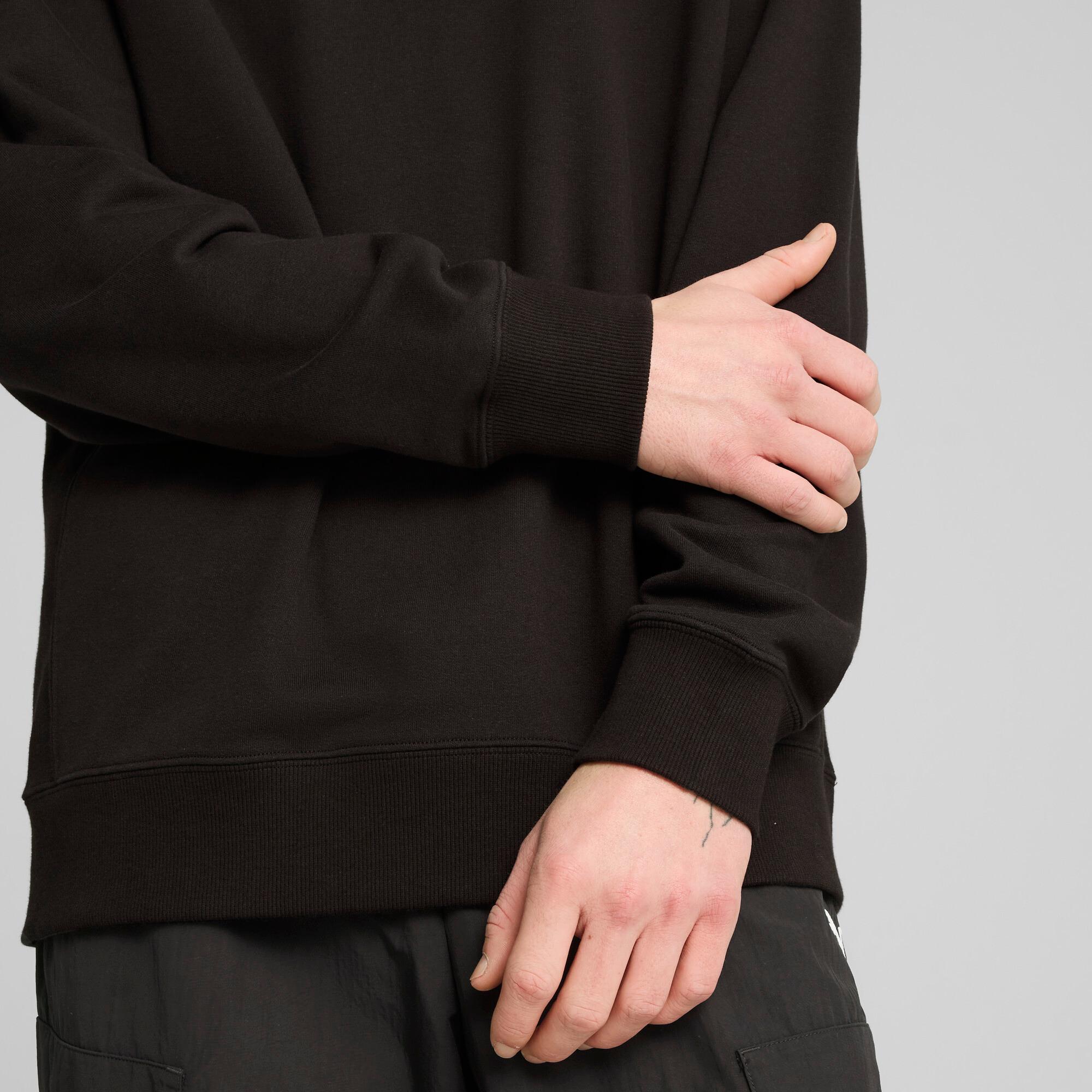 WARDROBE ESSENTIALS Men's Relaxed Crew Product Image