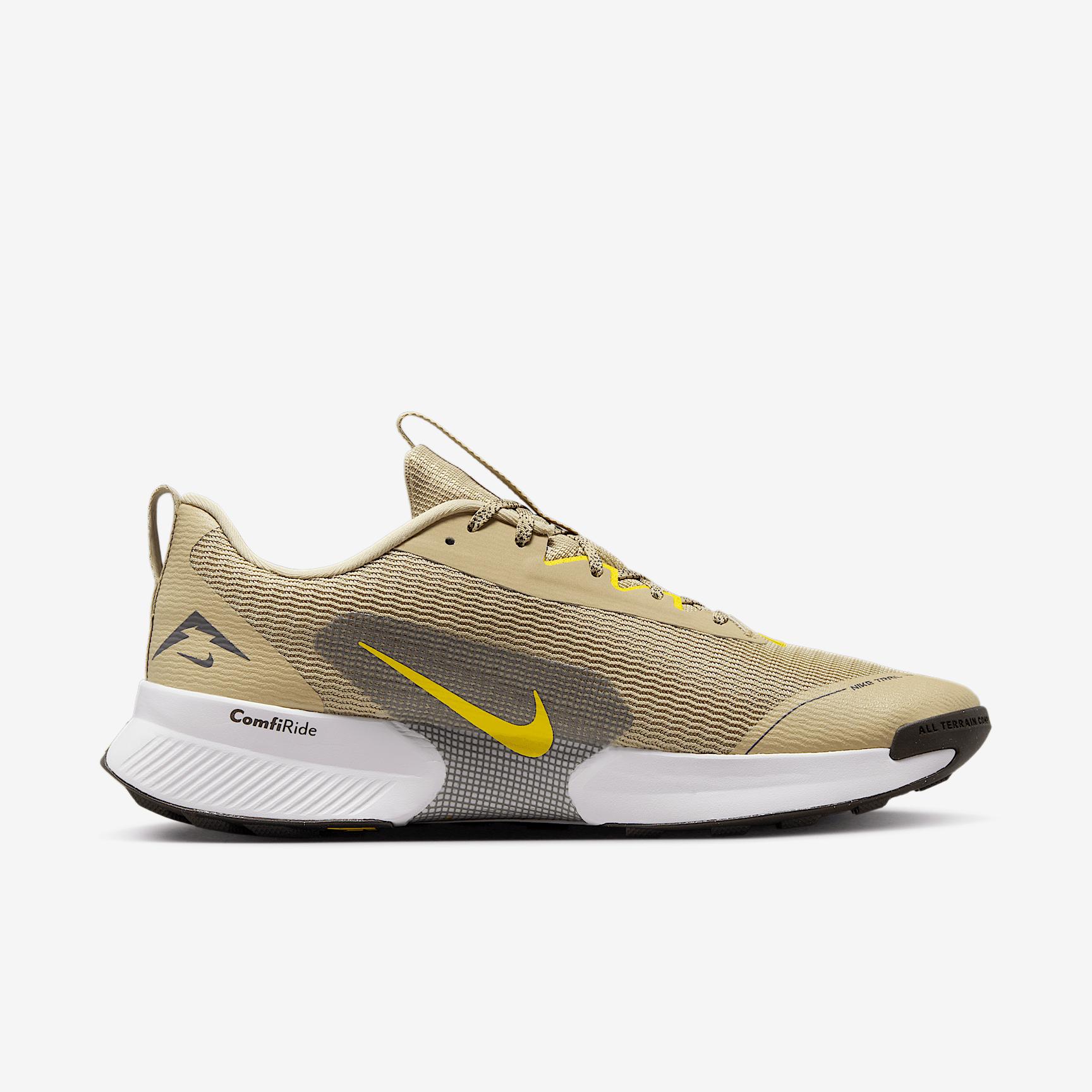 Nike Men's Juniper Trail 3 Trail Running Shoes Product Image