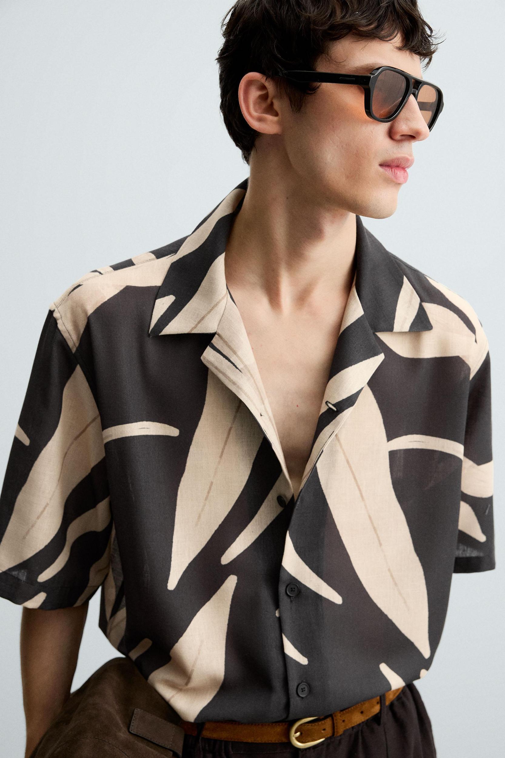 LEAF PRINT SHIRT Product Image